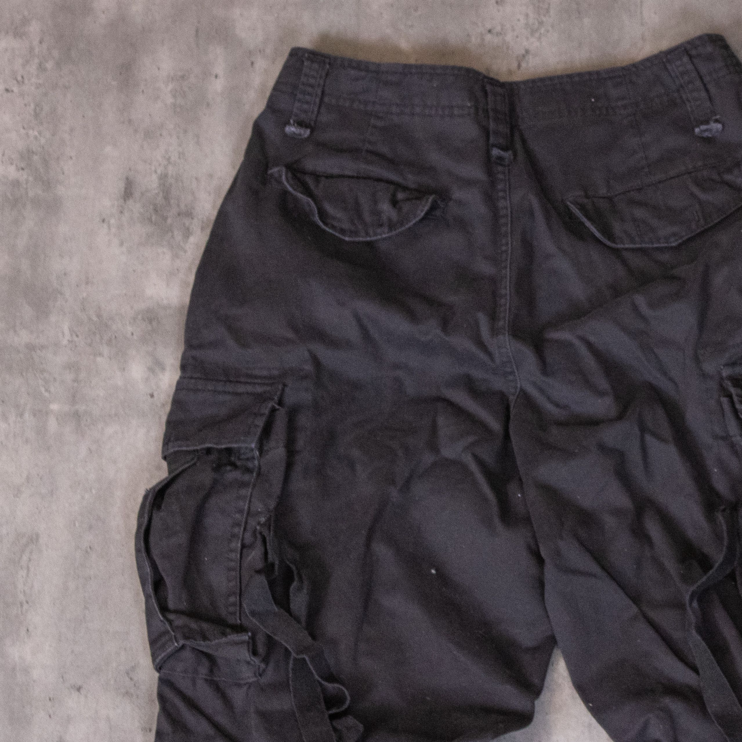 Japanese Brand × Vintage Y2K 2000's Bali* Bondage Baggy Tactical Black Cargo Pant's Size US 26 / EU 42 - 15 Thumbnail