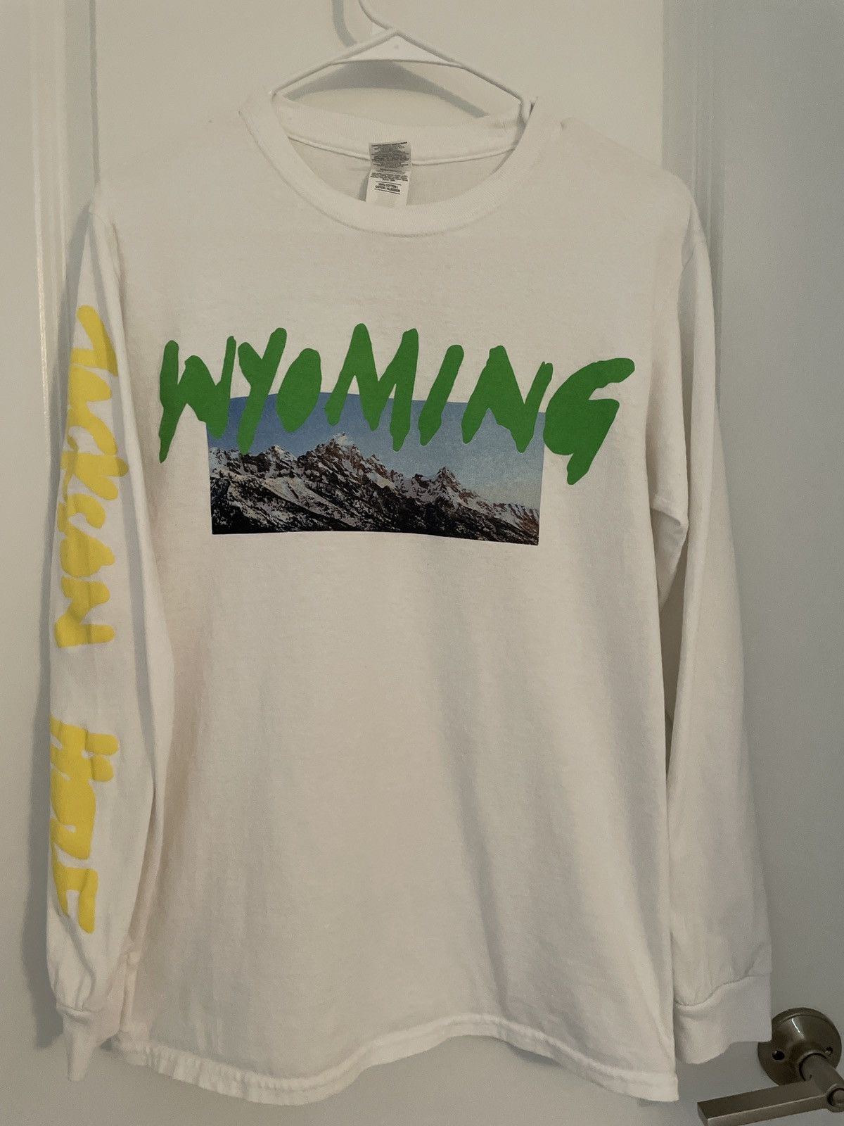 ミュージシャン WYOMING KKW LONG SLEEVE T-SHIRT WYOMING KKW LONG SLEEVE T-SHIRT