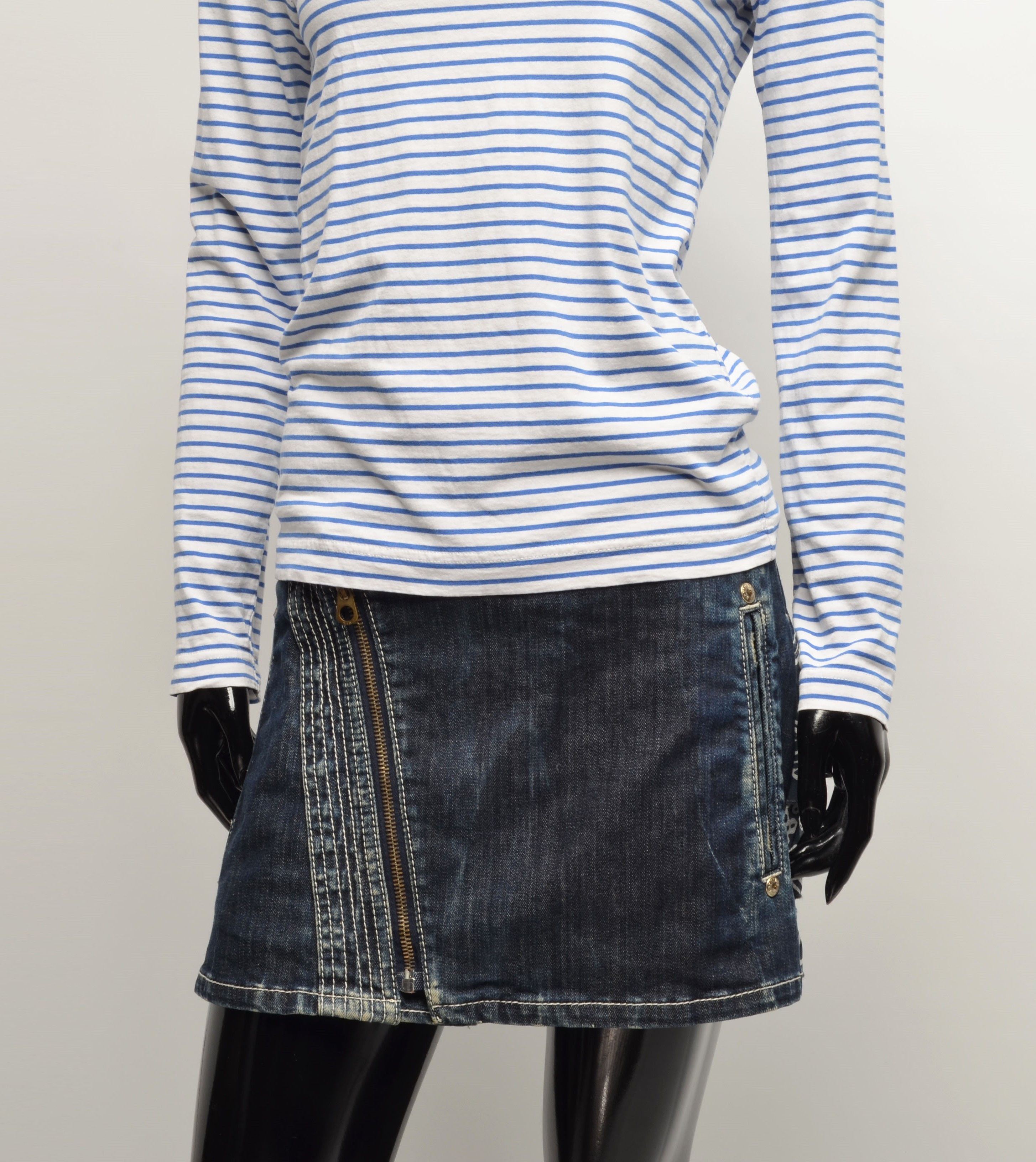 Marc Jacobs Marc Jacobs Striped Long Sleeve Top Jumper Size XS / US 0-2 / IT 36-38 - 3 Thumbnail