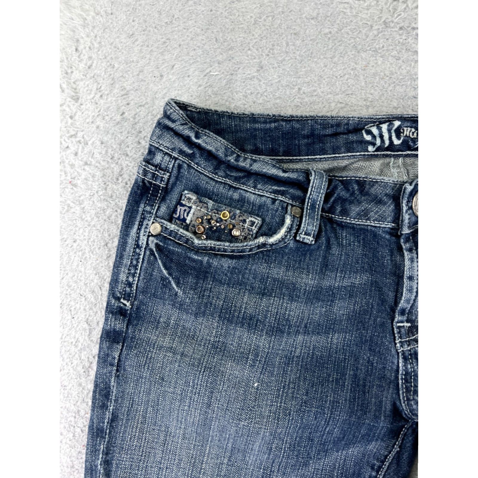Miss Me Miss Me Shorts Denim Cut-Off Womens 28 Blue Cotton Blend Embellished Bling 28x12 Casual Party/Cocktail Size 28" / US 6 / IT 42 - 4 Thumbnail