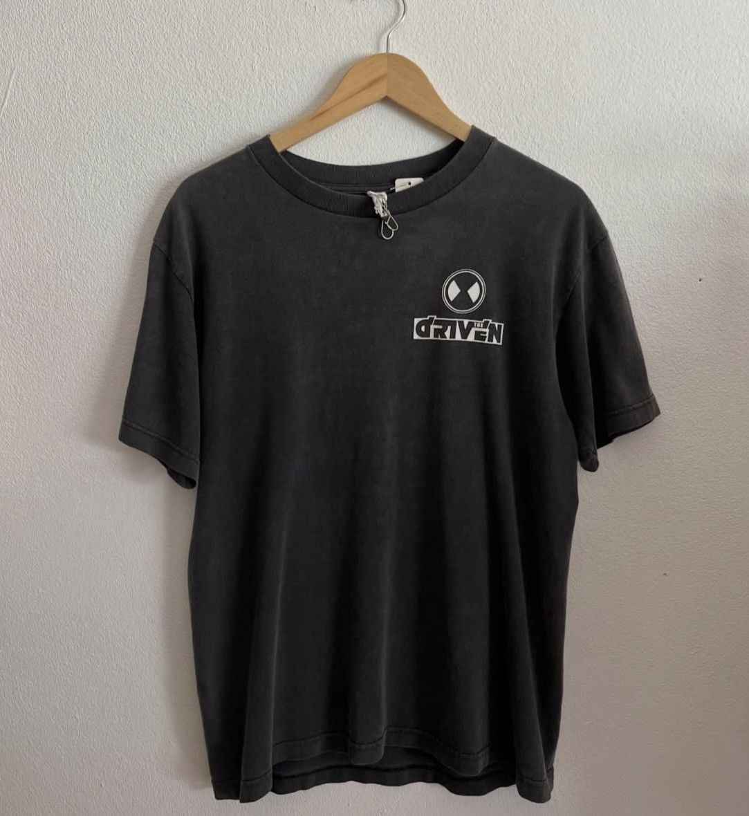 Santa Cruz Skateboards Vintage the driven skateboards t-shirt Size US M / EU 48-50 / 2 - 2 Thumbnail
