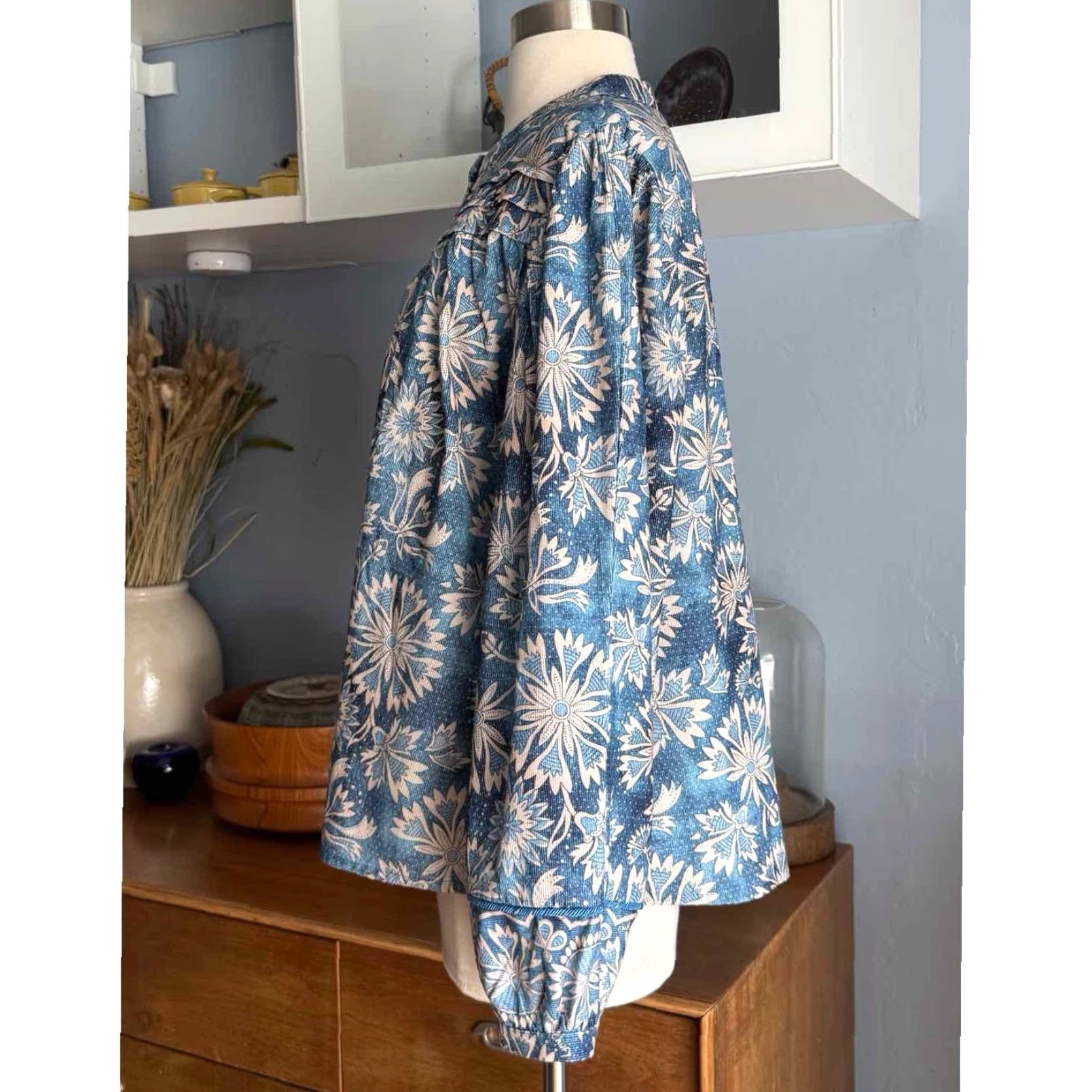 Vintage Chufy Blouse Shirt Top Multi Blue Button Front Organic Cotton 100% Relaxed Bohemian Puff-Sleeve Blouson Sleeve Round Neck Casual Women Regular Size L Size S / US 4 / IT 40 - 4 Thumbnail