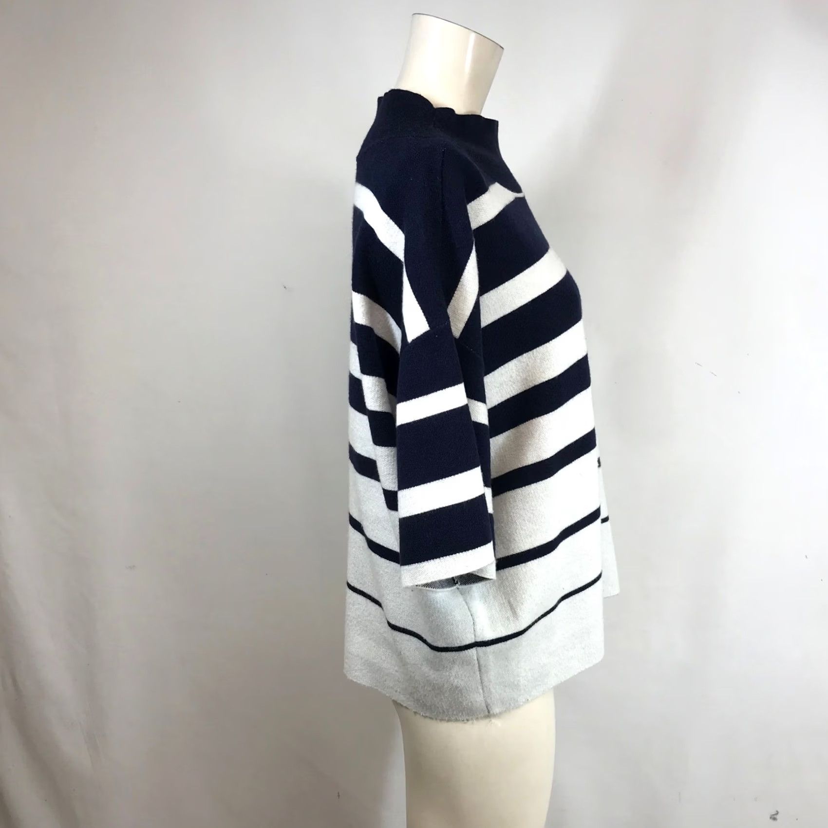 Vintage Maeve Anthropologie Navy White Striped Mock Neck Knit Top Size M Relaxed Fit Shirt Womens Knit Top Size M / US 6-8 / IT 42-44 - 4 Thumbnail