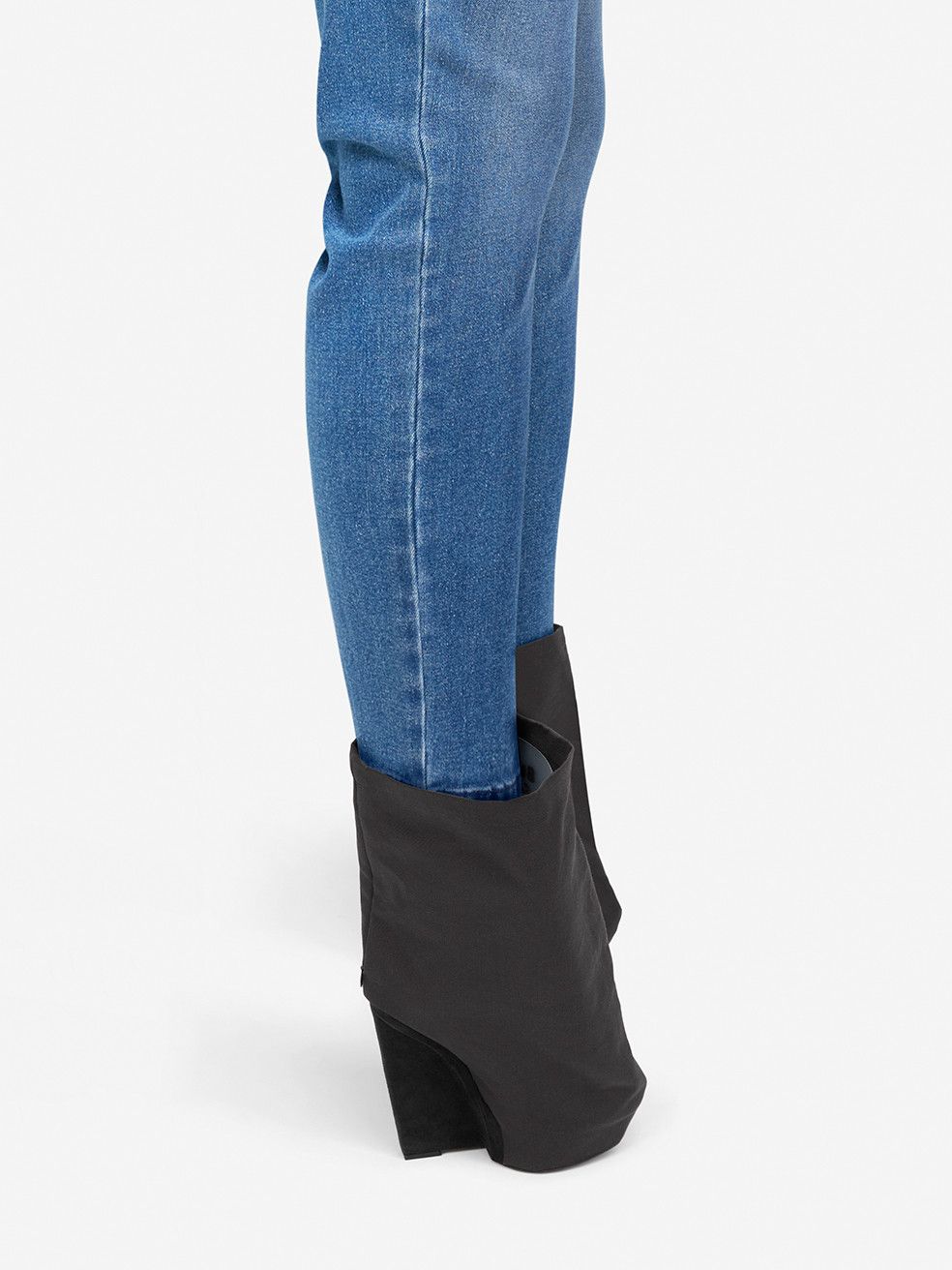 Gareth Pugh | Grailed