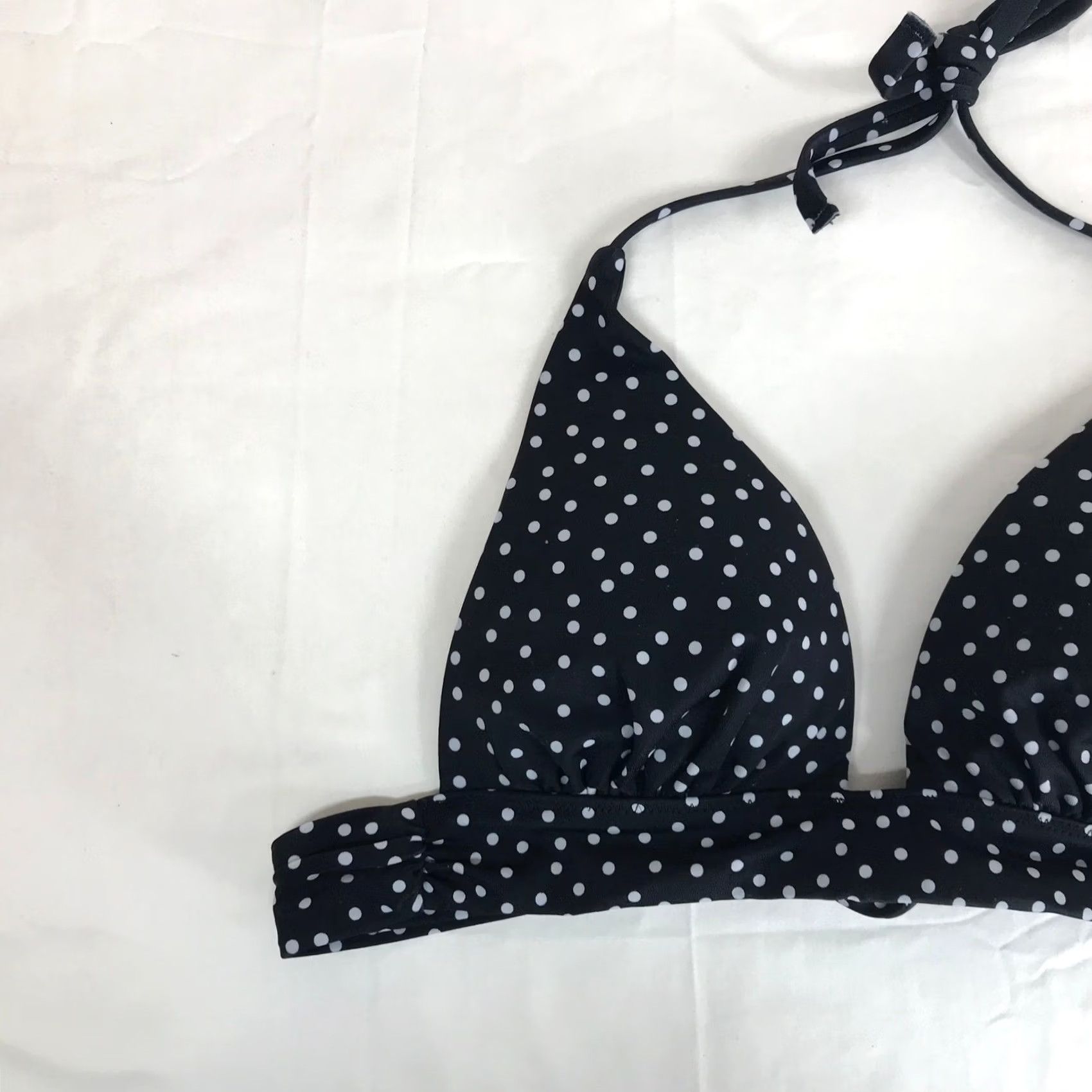 Victoria's Secret Victorias Secret Triangle Bikini Top Womens XS Black White Polka Dot Halter Size XS / US 0-2 / IT 36-38 - 2 Thumbnail