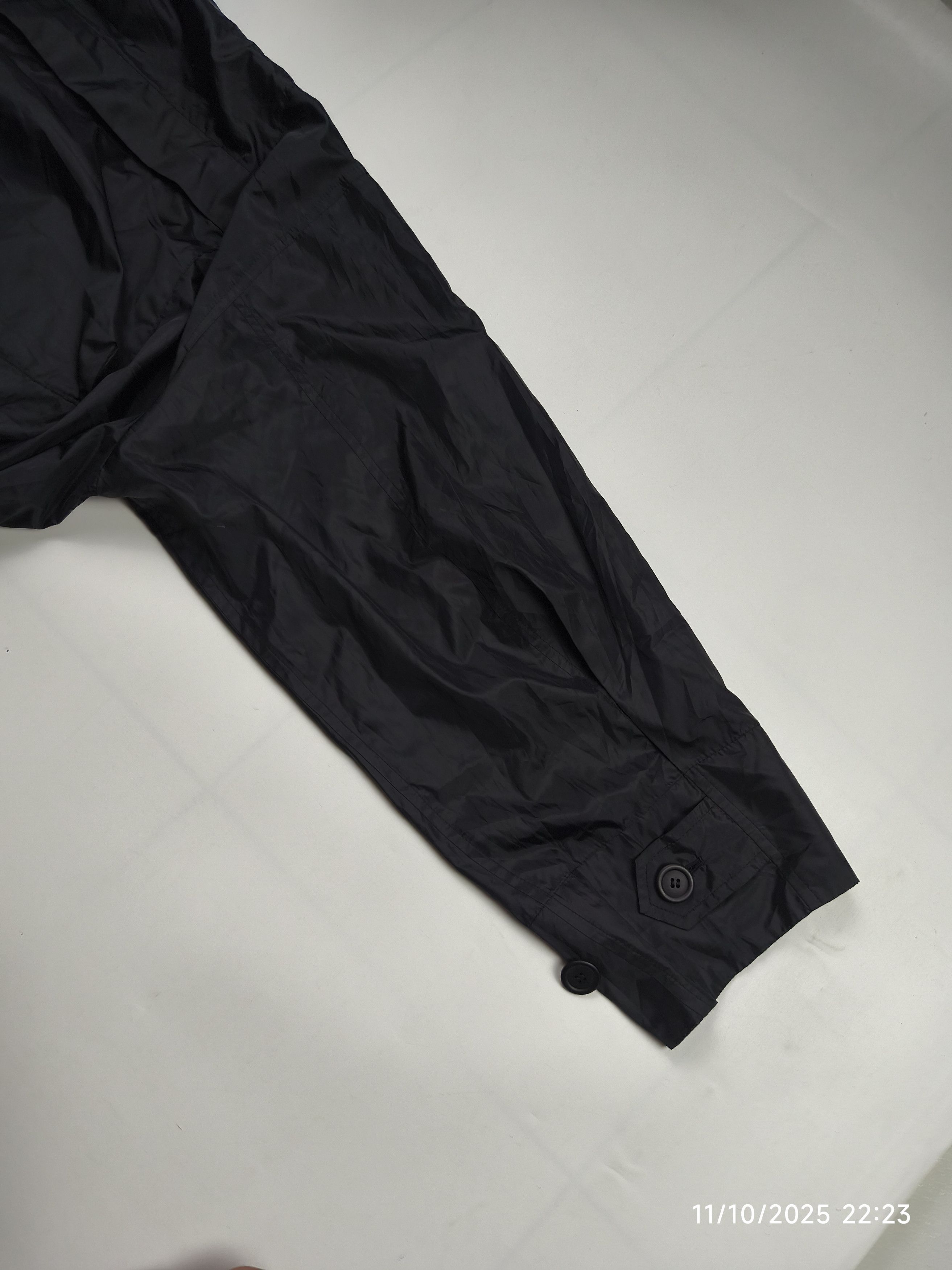 Issey Miyake Issey miyake - windcoat - oversized packable raincoat Size US XS / EU 42 / 0 - 15 Thumbnail