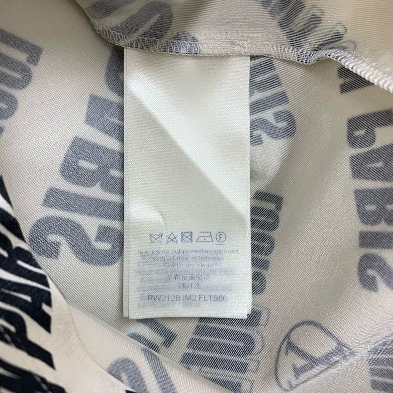 Louis Vuitton LOUIS VUITTON Full monogrammed long-sleeve undershirt Size US S / EU 44-46 / 1 - 7 Thumbnail