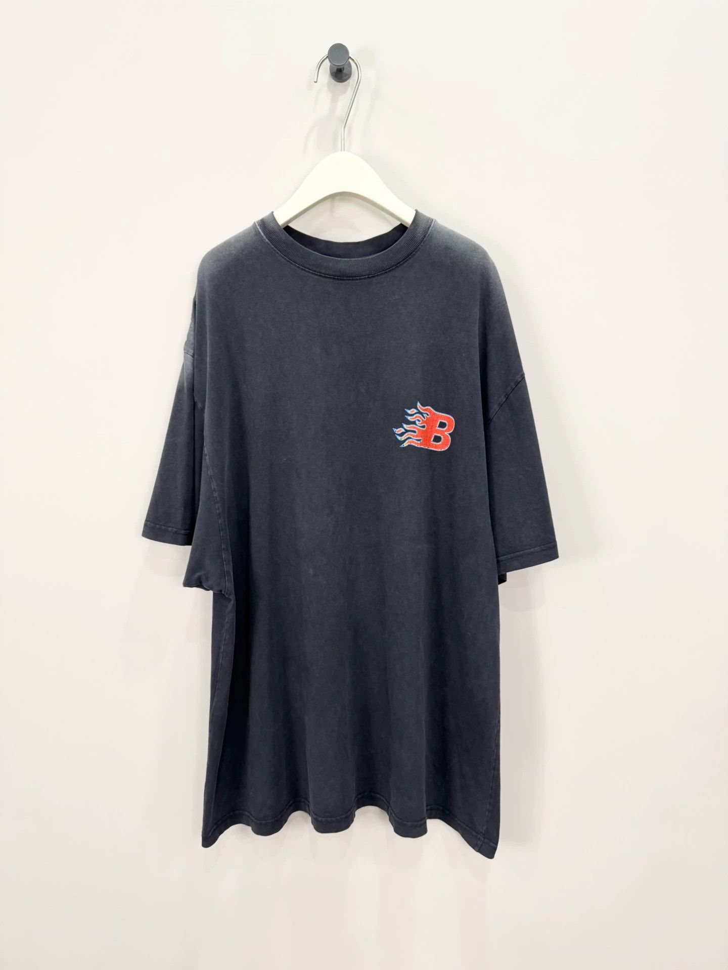 Balenciaga Balenciaga Flame Print Vintage Tee XS - dmc Size US XS / EU 42 / 0 - 1 Thumbnail