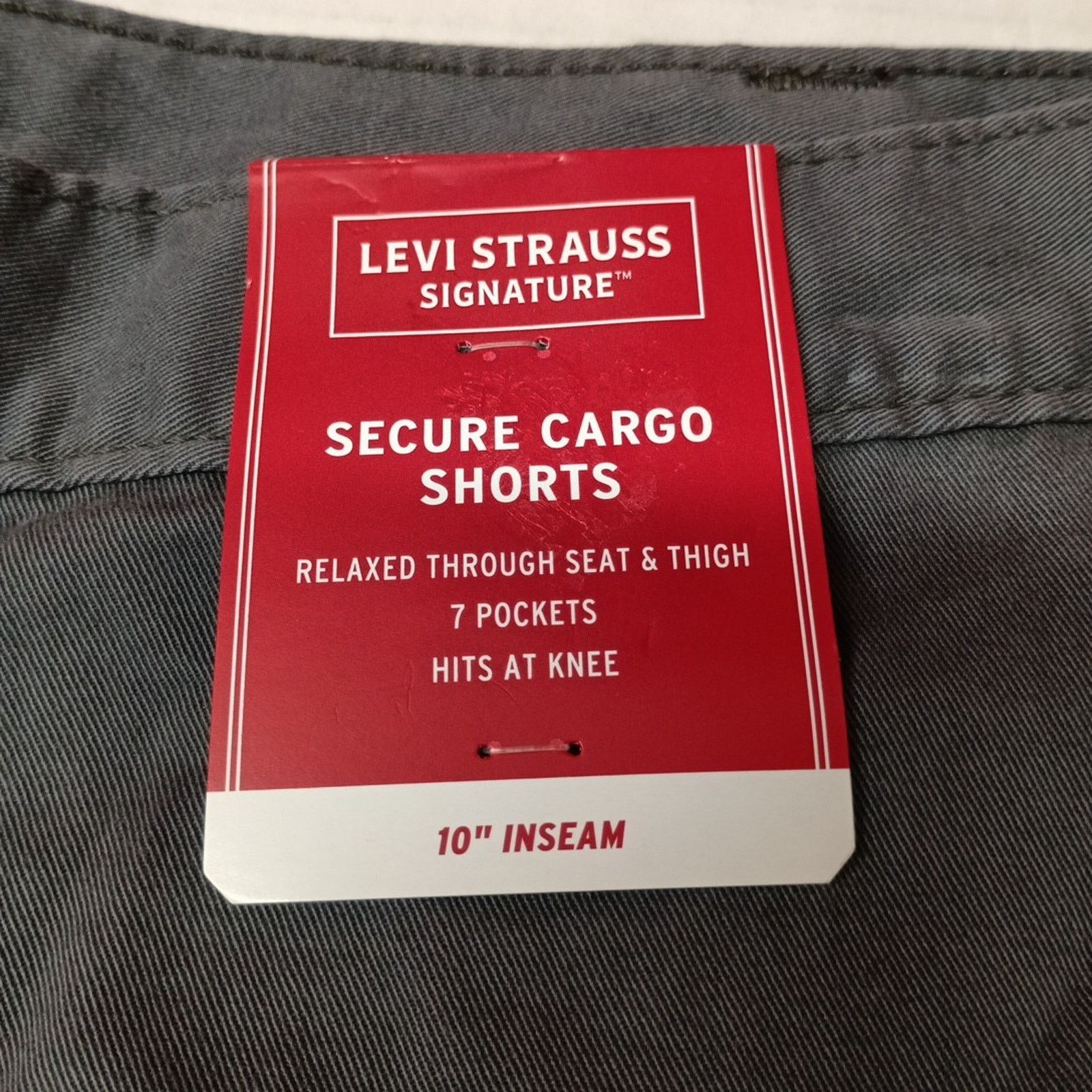 Levi's Levi Cargo Shorts Men's Size 44 Gray 10" Inseam Relaxed Fit Size US 44 / EU 60 - 2 Thumbnail