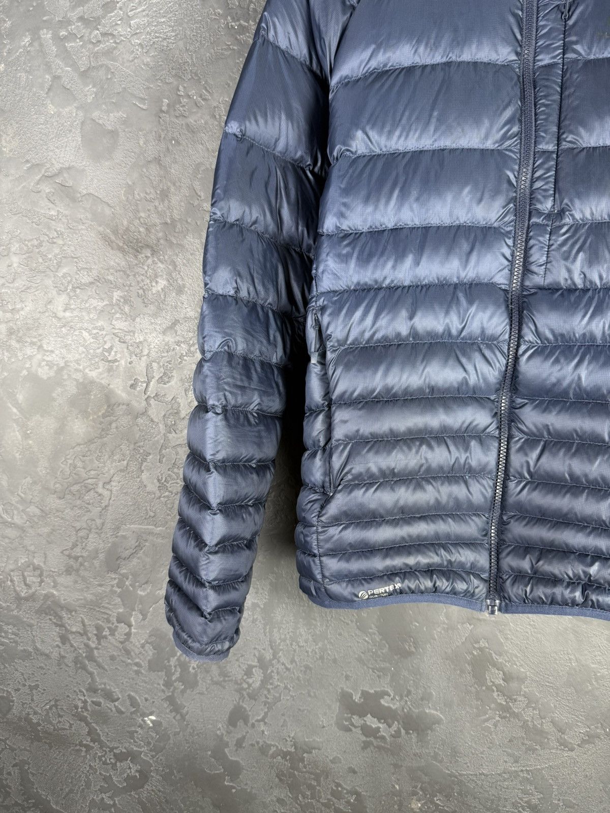 Haglofs Haglofs Essens Down Hood Outodoor Men Jacket Size S Size US S / EU 44-46 / 1 - 7 Thumbnail
