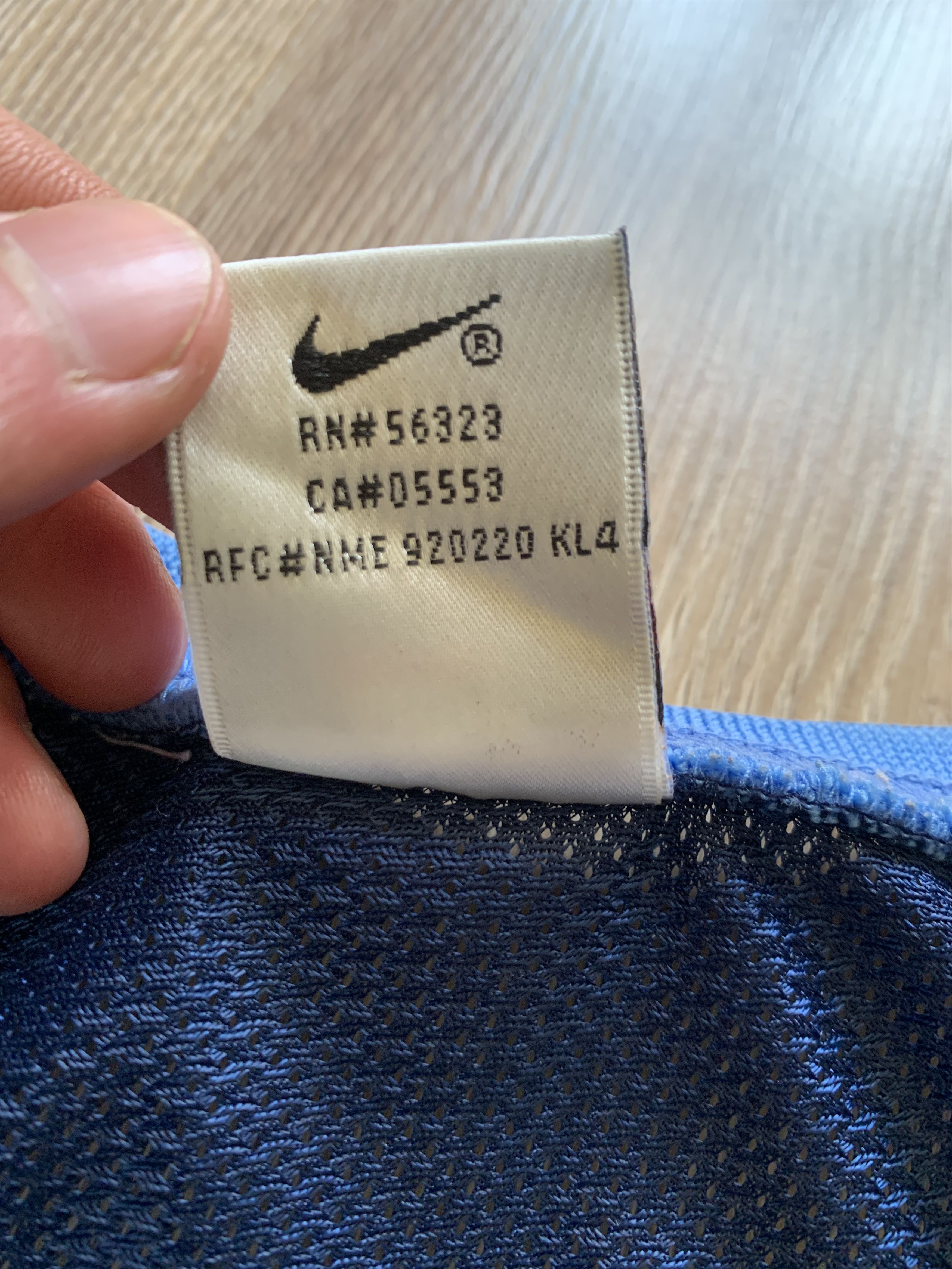 Nike Vintage Nike Training Sleeveless T-Shirt Size US S / EU 44-46 / 1 - 7 Thumbnail