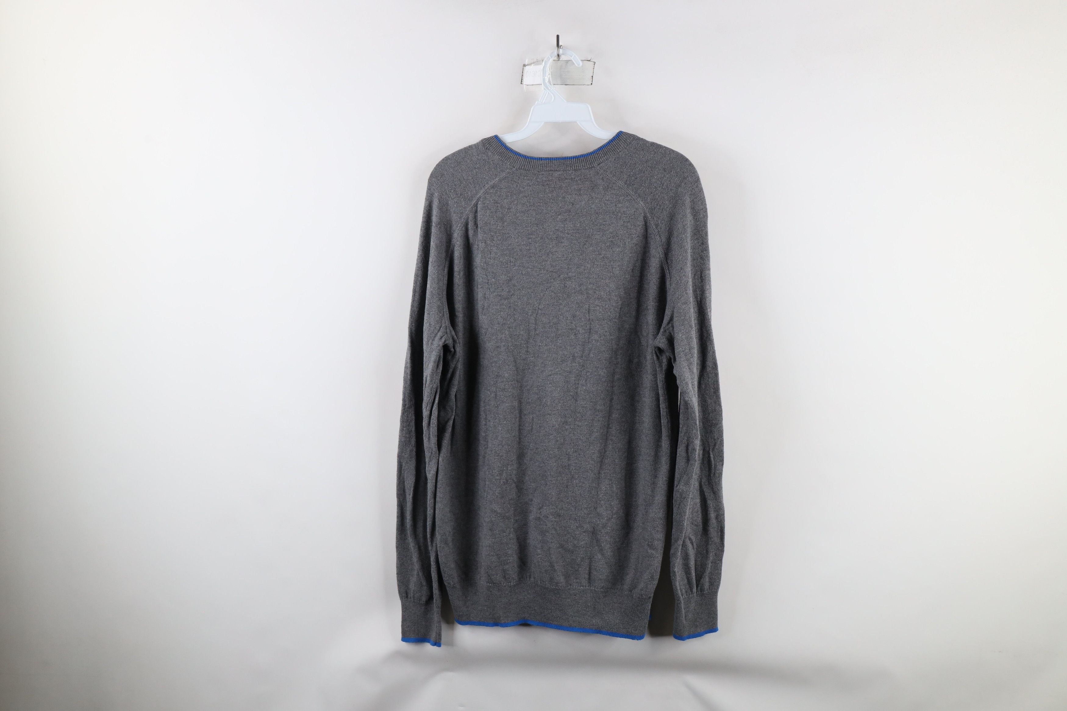 Oakley × Vintage Vintage Oakley Tailored Fit O Logo Knit V-Neck Sweater Gray Size US M / EU 48-50 / 2 - 7 Thumbnail