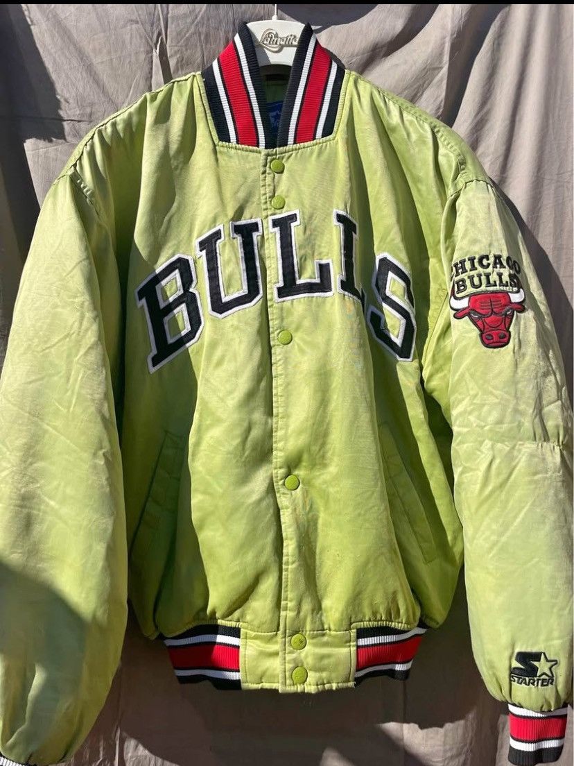 NBA × Vintage Vintage Chicago Bulls Starter Basketball Heavy Jacket Size US M / EU 48-50 / 2 - 1 Thumbnail