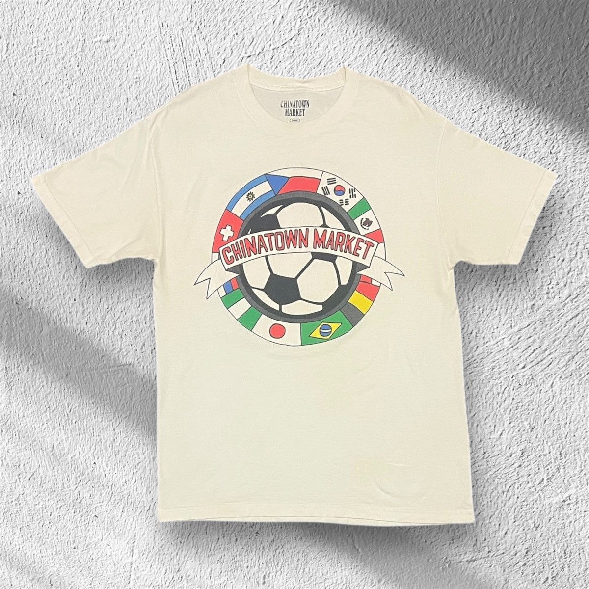 Market Chinatown Market International Flags Futbol Soccer Shirt Size US L / EU 52-54 / 3 - 1 Thumbnail