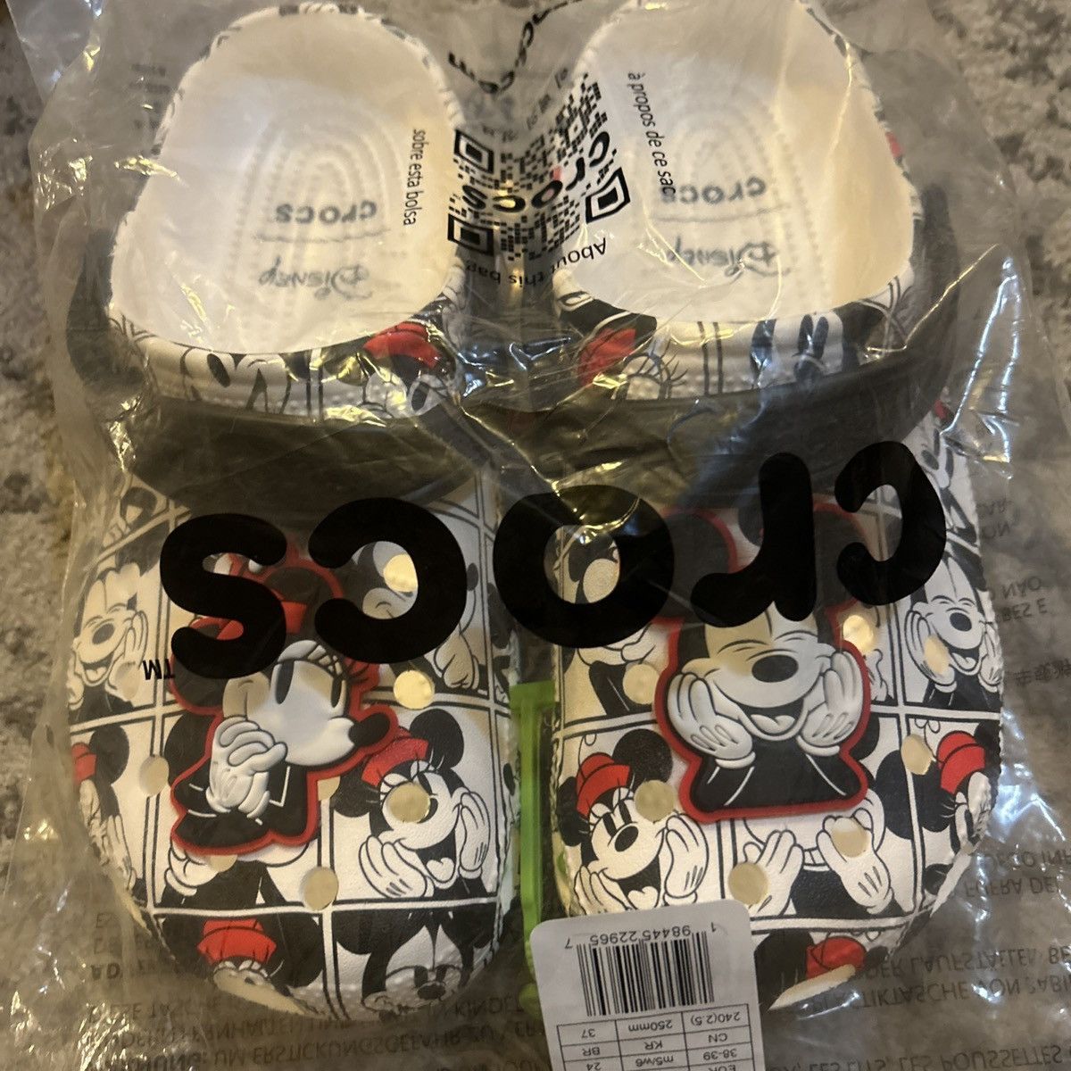 Crocs × Disney Crocs Disney Mickey and Minnie Classic Clog Size US 8 / IT 38 - 4 Thumbnail