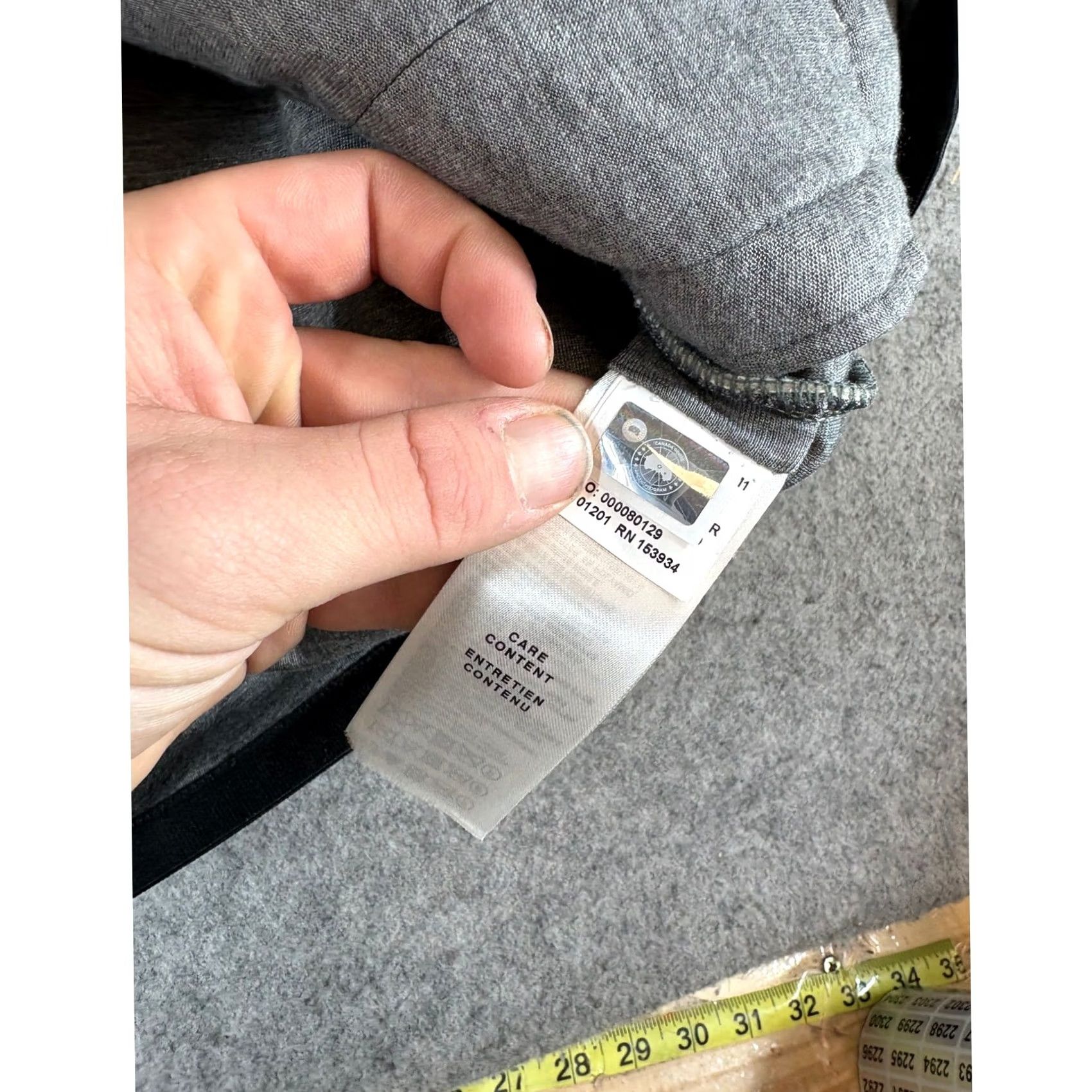 Canada Goose Canada Goose Sweater Pullover Men Small Light Tan Fleece 1/4 Zip Mock Neck Colorblock Size US S / EU 44-46 / 1 - 7 Thumbnail