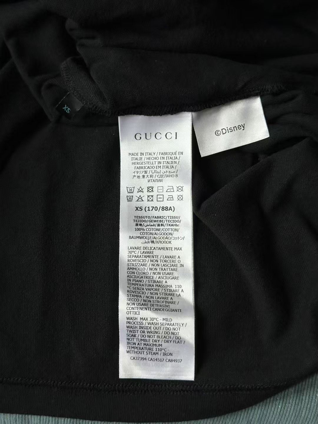 Gucci Gucci Black Donald Duck short sleeves 2501-Nextarrow Size US XS / EU 42 / 0 - 4 Thumbnail
