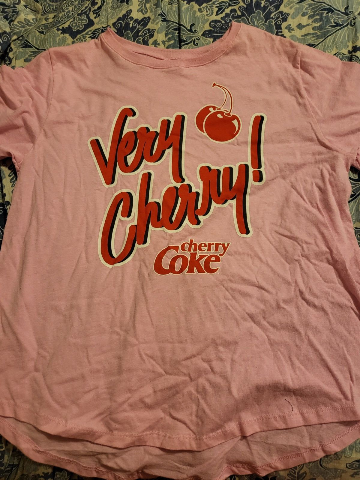 Band Tees Womans Very Cherry! Cherry Coke T-Shirt Size 3XL / US 20-22 - 1 Thumbnail