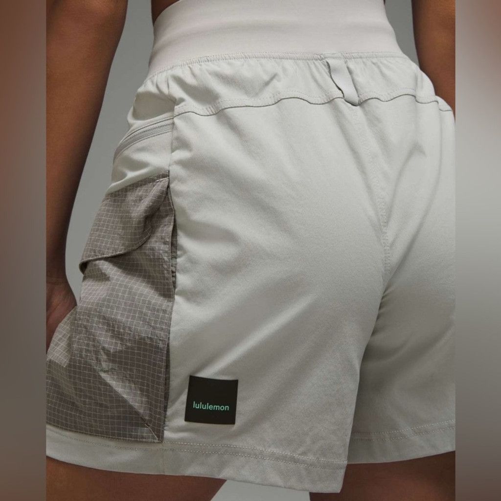 Lululemon Lululemon Athletica Gray Multi Pocket Cargo High-Rise Hiking Size 26" / US 2 / IT 38 - 3 Thumbnail