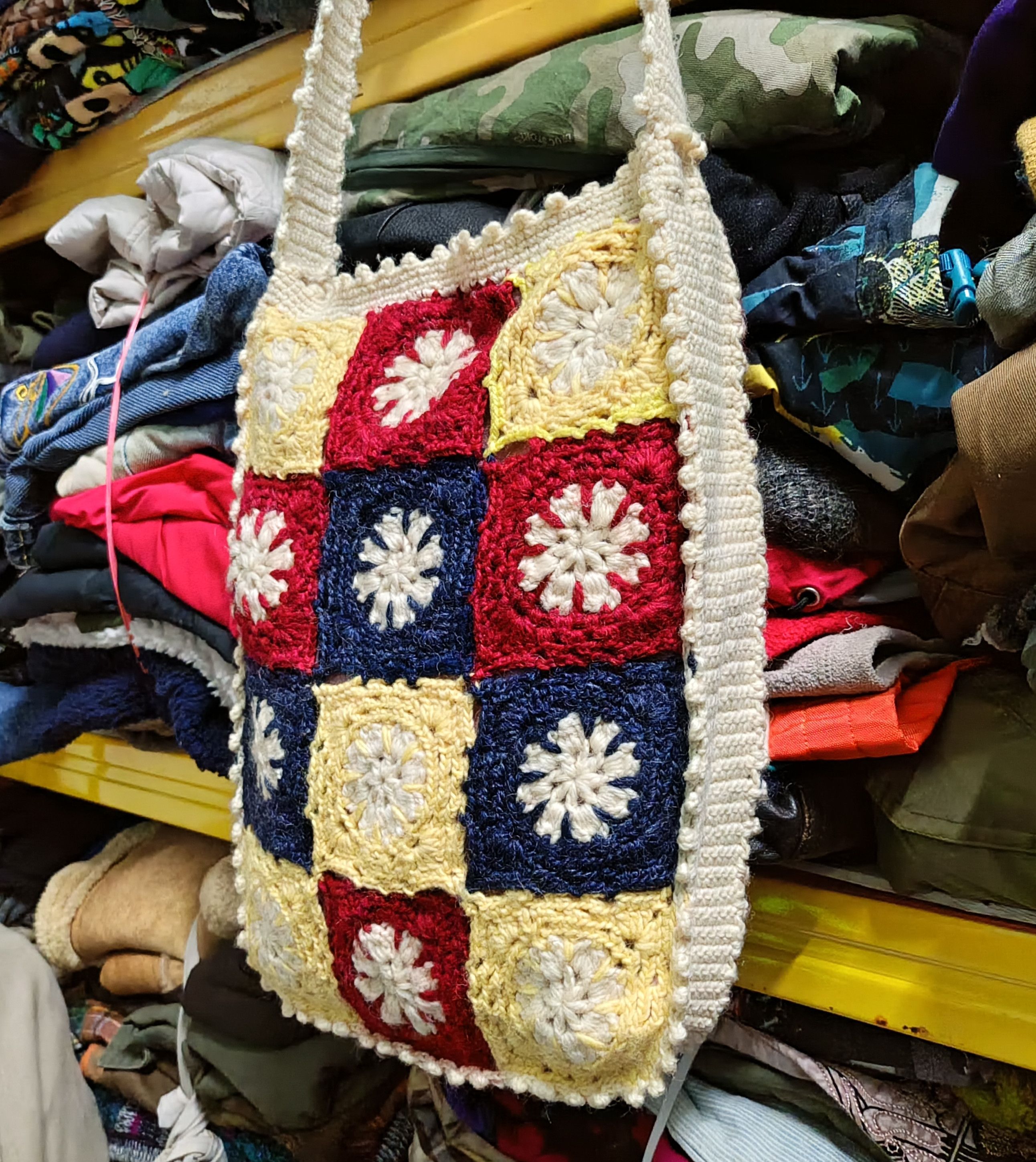 Handmade × Vintage Crochet Crossbody Granny Square Bag Size ONE SIZE - 3 Thumbnail