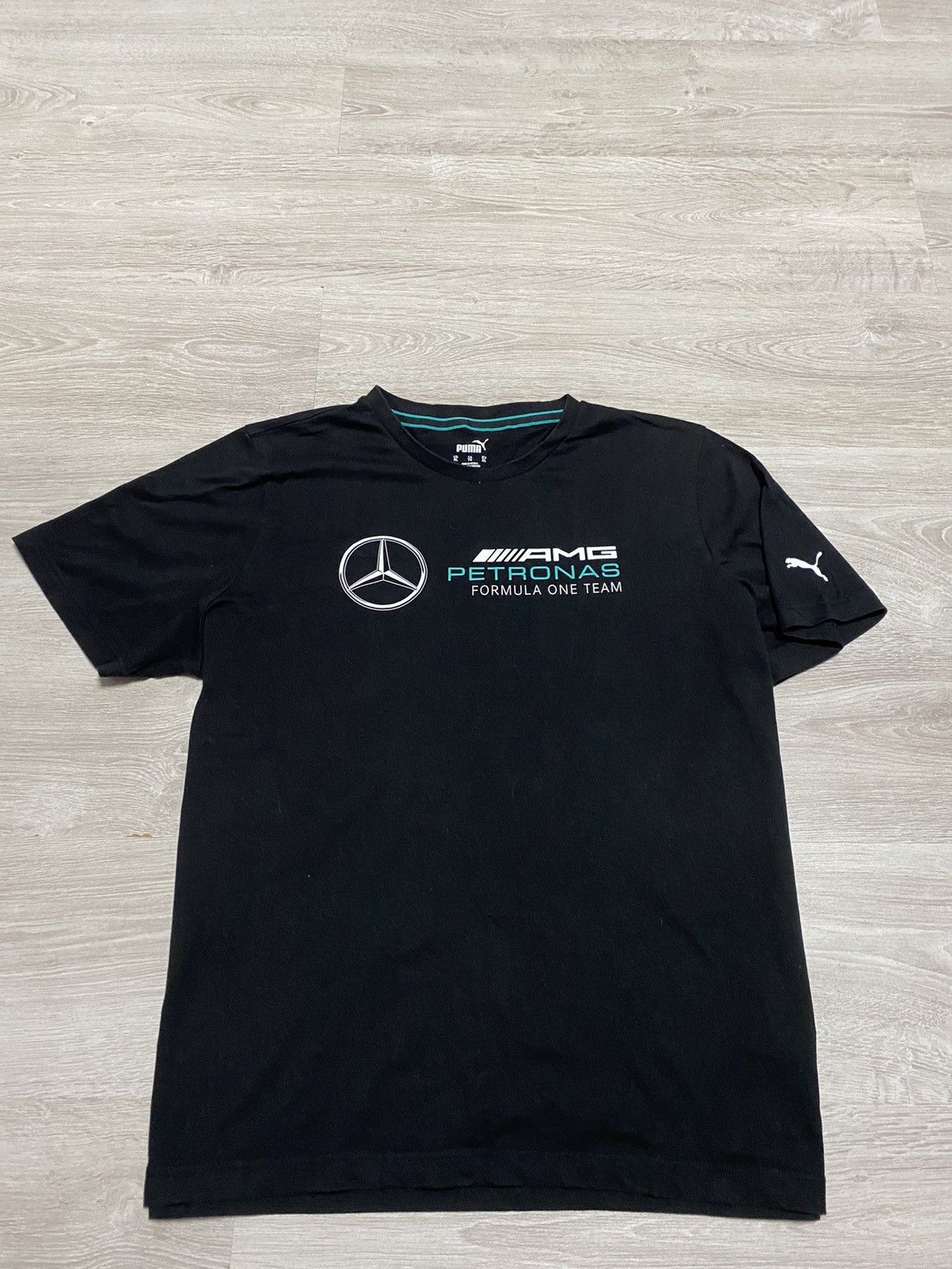 Formula 1 Puma T-shirt Mercedes Benz Petronas Formula 1 shirt size XL Size US XL / EU 56 / 4 - 1 Thumbnail