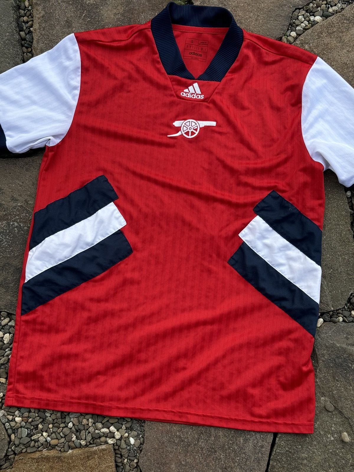 Adidas Adidas Arsenal soccer jersey Size US S / EU 44-46 / 1 - 7 Thumbnail