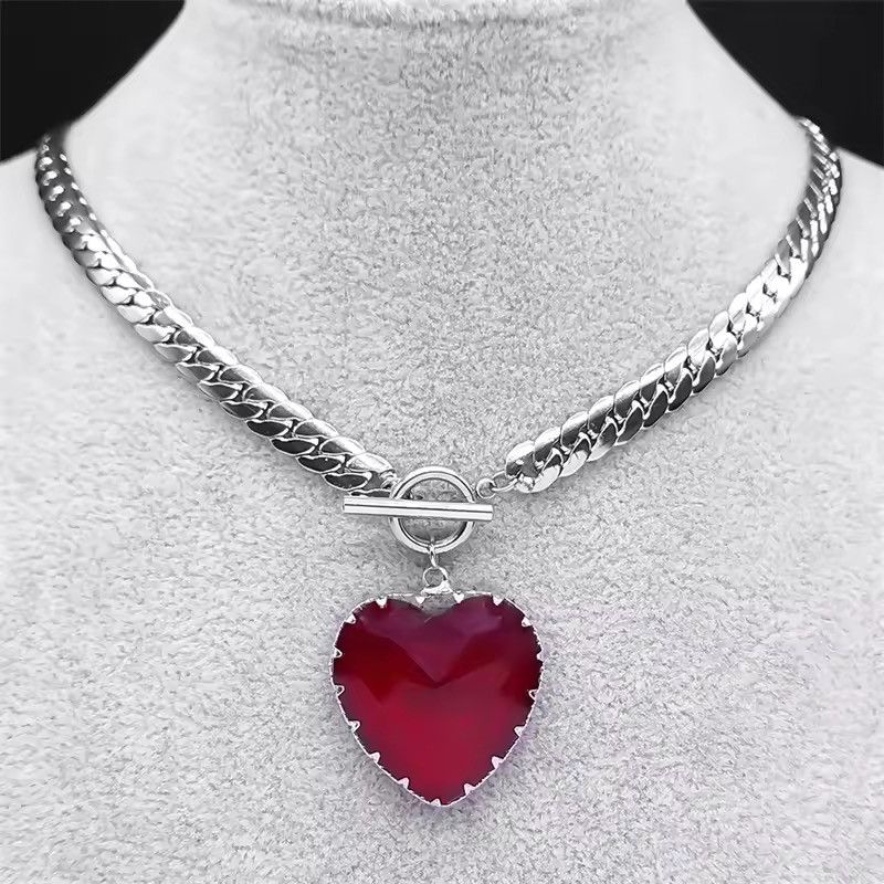 Jewelry Punk Red Heart Glas Pendant Necklace Choker Size ONE SIZE - 1 Thumbnail