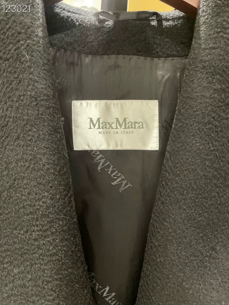 Max Mara Max Mara Black Hooded Coat Classic Camel Hair Material Size XS / US 0-2 / IT 36-38 - 5 Thumbnail