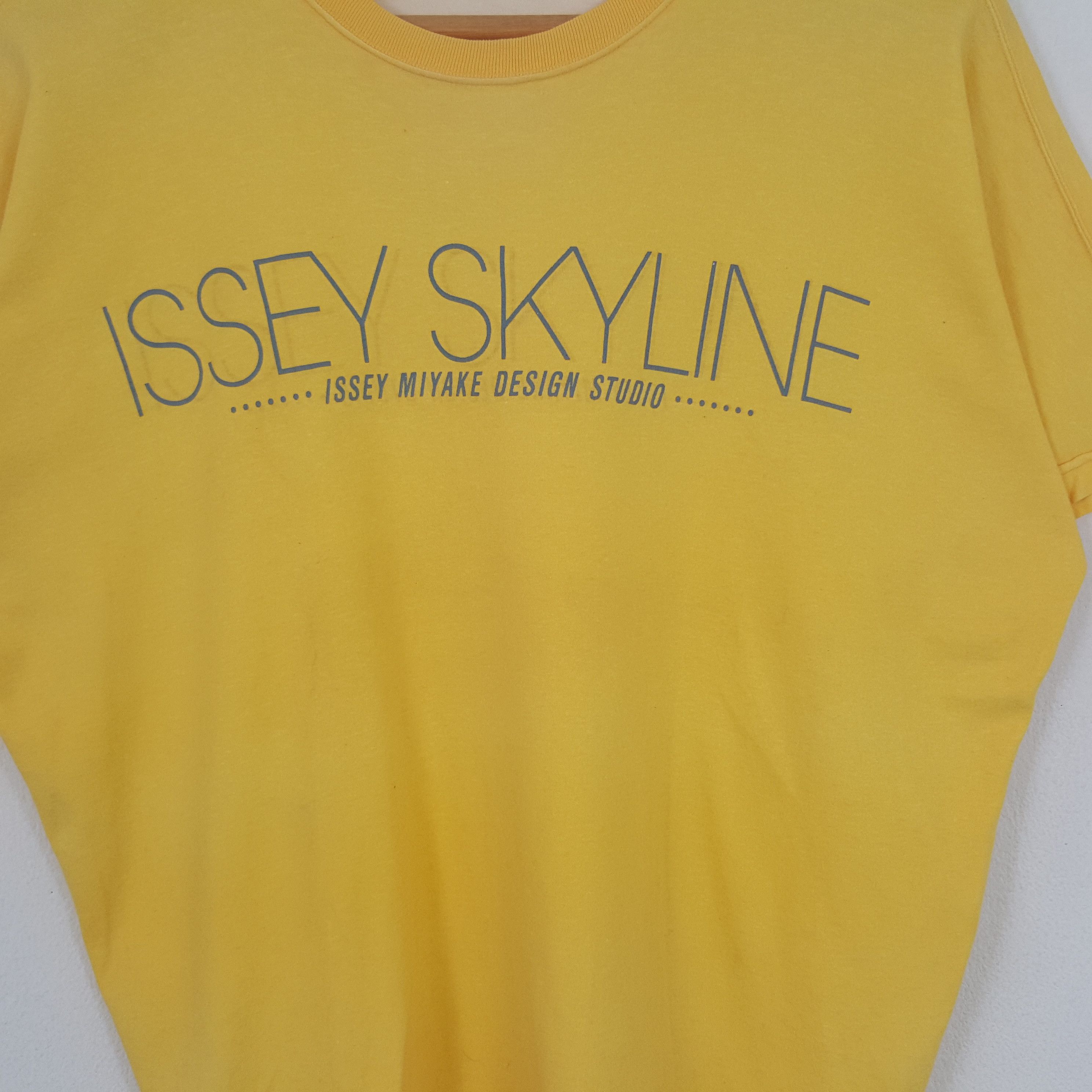 Issey Miyake × Japanese Brand × Vintage Vintage Issey Skyline Japanese Designer Tshirt Size US L / EU 52-54 / 3 - 2 Thumbnail