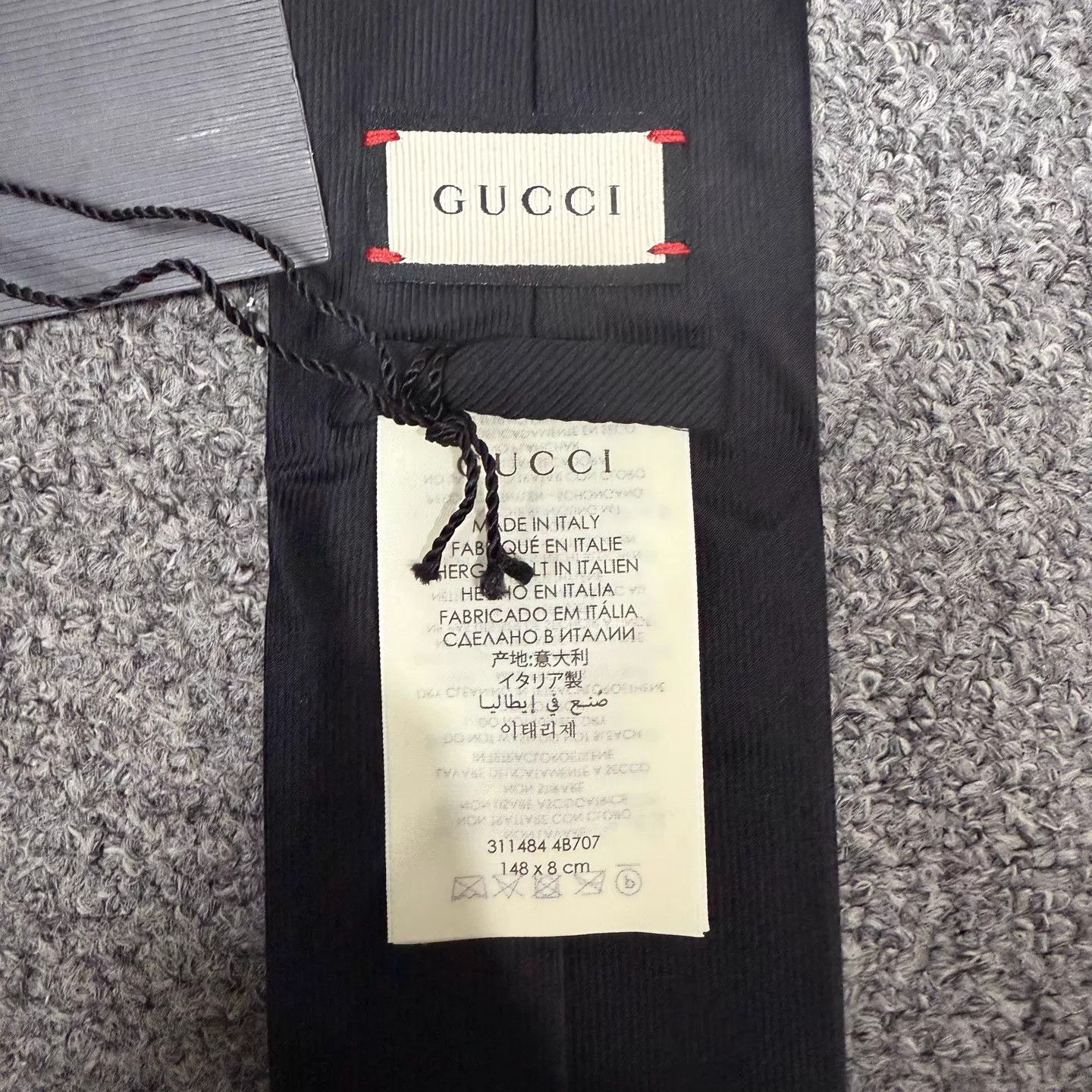 Gucci Gucci Black Bee Embroidered Tie Unused with Tags Size ONE SIZE - 5 Thumbnail
