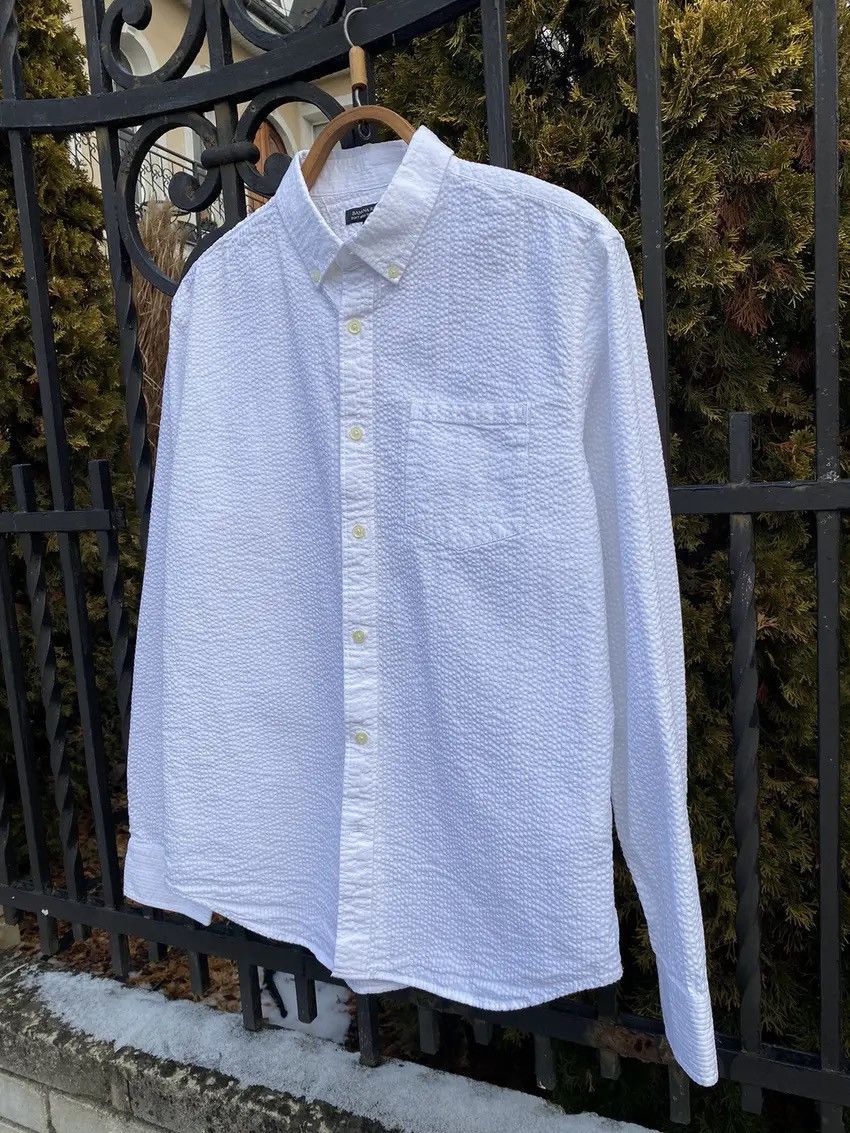 Banana Republic Vintage Banana Republic Seersucker Classic ButtonDown Shirt Size US L / EU 52-54 / 3 - 3 Thumbnail