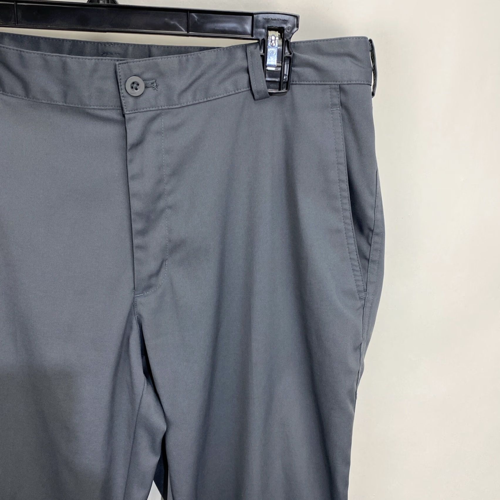 Nike Nike Golf Pants Men 32X30 Straight Leg Regular Gray Dry Fit Outdoor Chino 5-Pocket Embroidered Logo Nike Shirt? Size US 32 / EU 48 - 4 Thumbnail