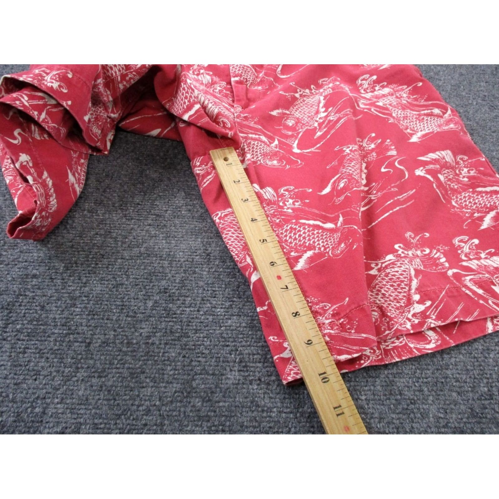 Polo Ralph Lauren Polo Ralph Lauren Shorts Men 36 Red Golf Fish Print Logo Preppy Relaxed Pony Size US M / EU 48-50 / 2 - 3 Thumbnail