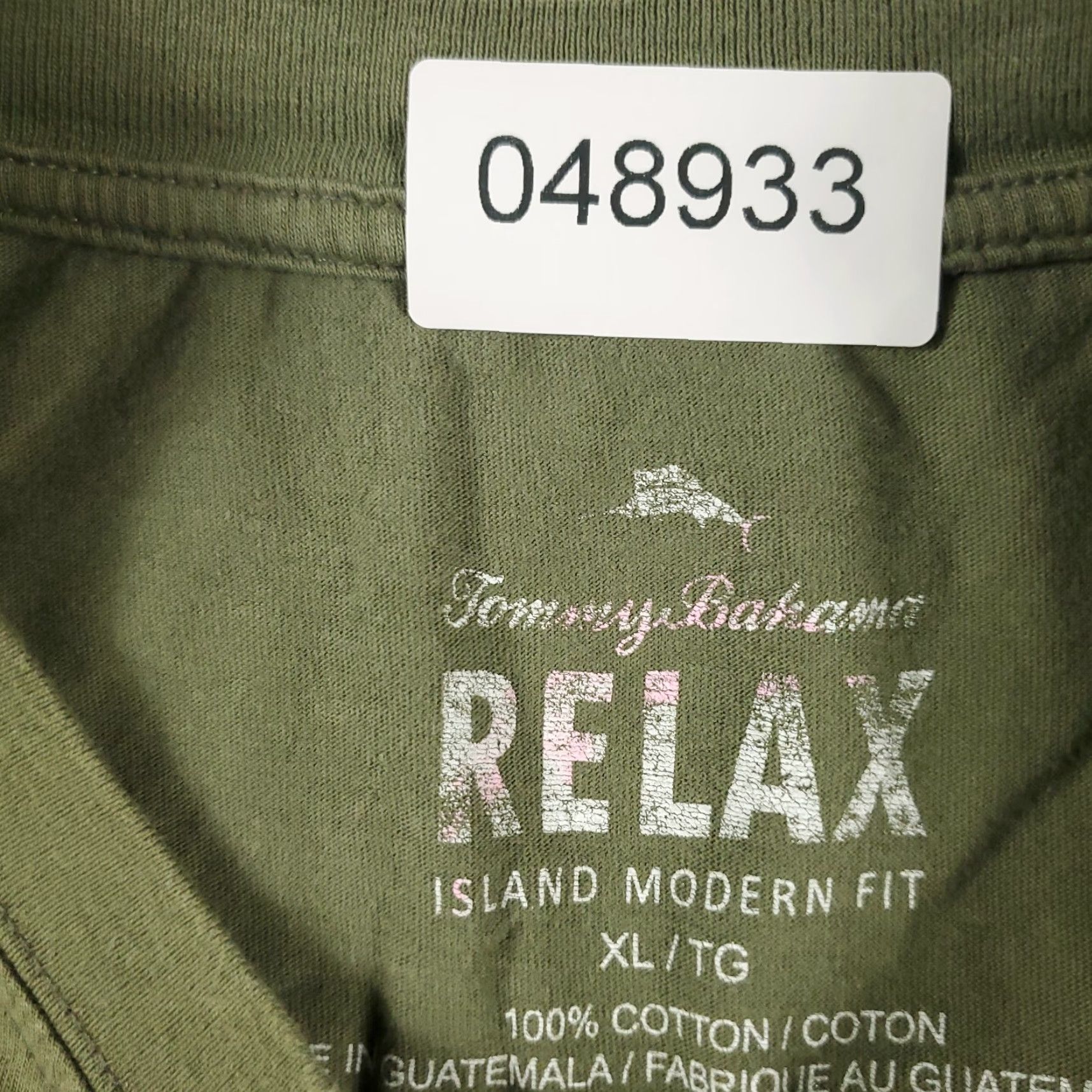 Tommy Bahama VINTAGE not used here; Tommy Bahama T-Shirt Mens XL Green Short Sleeve Crew Neck Logo Pockets All Seasons Classic Sports American 2000s Mens Size US XL / EU 56 / 4 - 8 Thumbnail