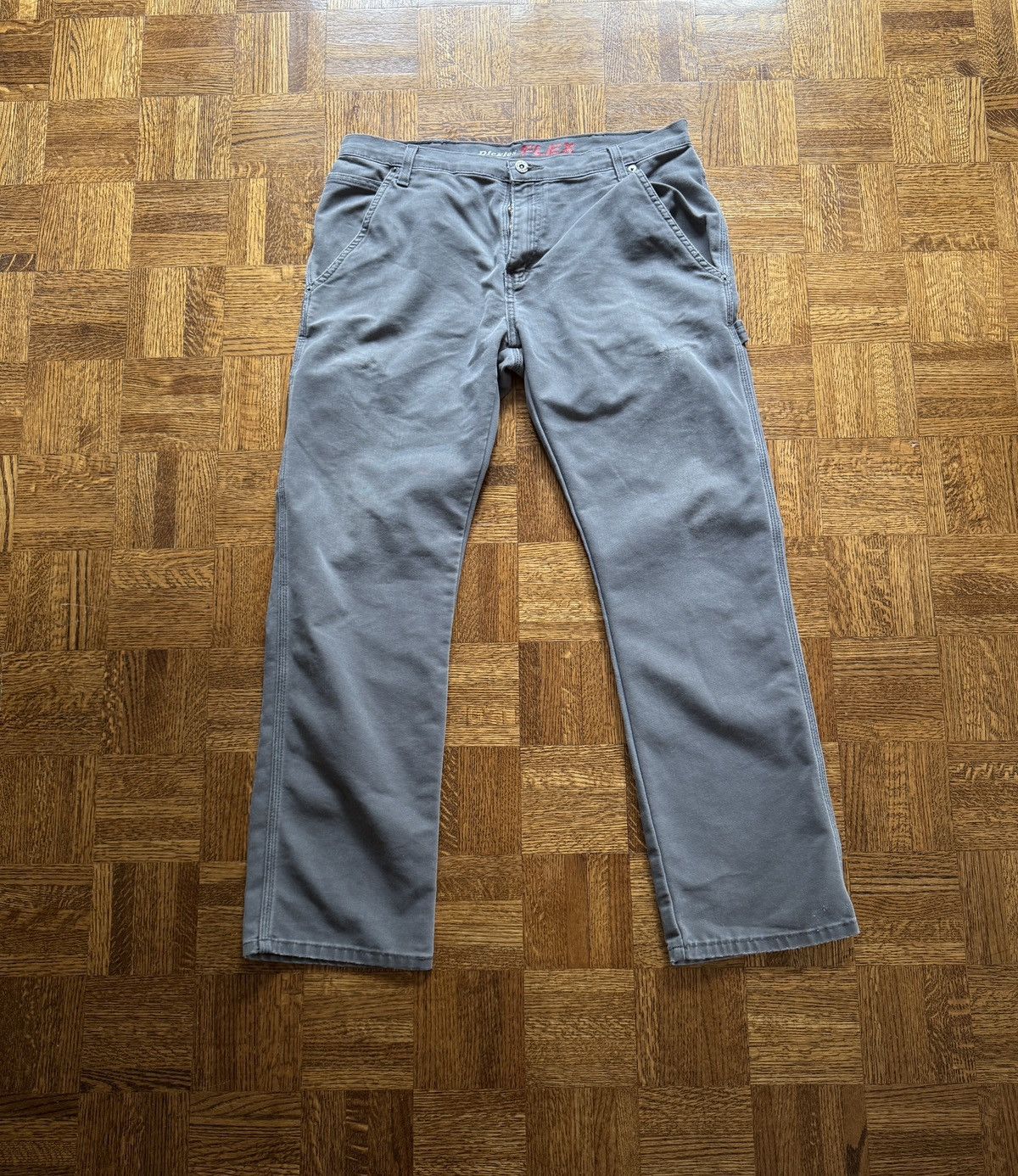 Vintage Vintage Y2K Dickies Distressed Carpenter Work Pants Size US 34 / EU 50 - 1 Thumbnail