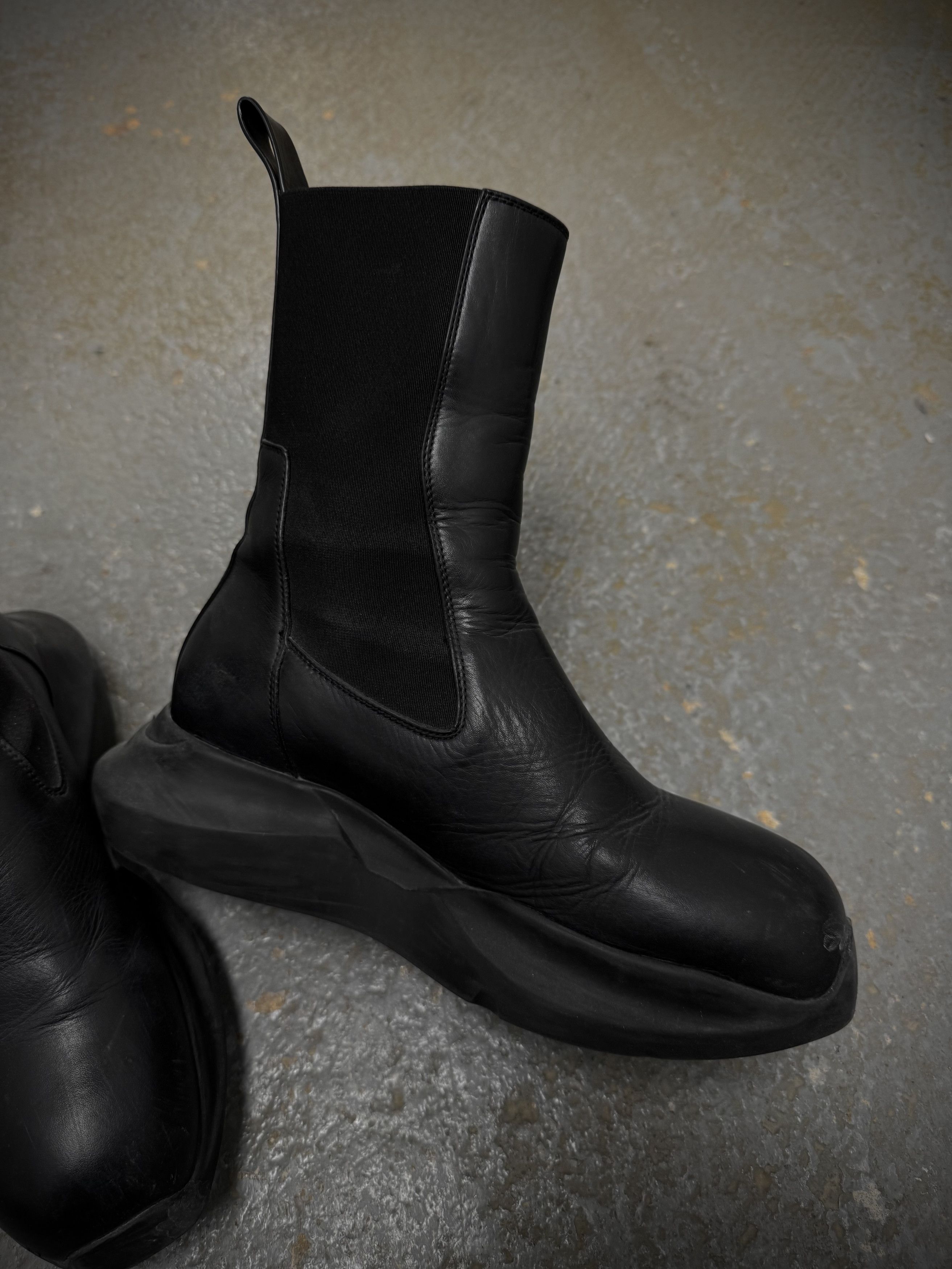 Rick Owens Rick Owens SS23 "EDFU" Geth Beatle Chelsea Leather Boots Size US 7 / EU 40 - 4 Thumbnail