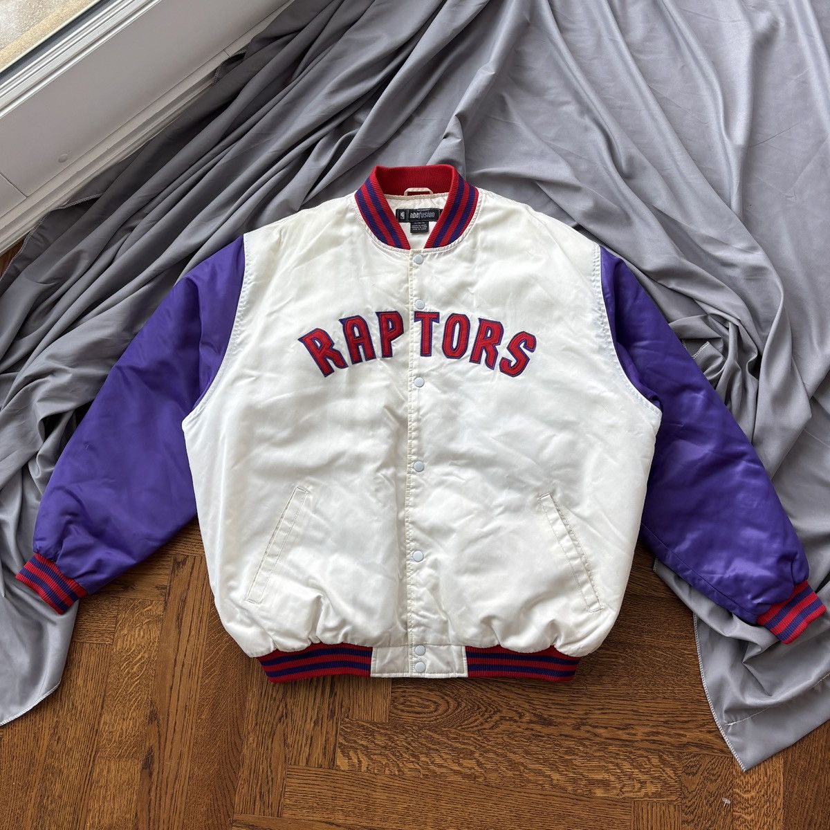 Reebok × Starter × Vintage Vintage Toronto Raptors Satin Jacket 90s Bomber 2000s Size US L / EU 52-54 / 3 - 3 Thumbnail