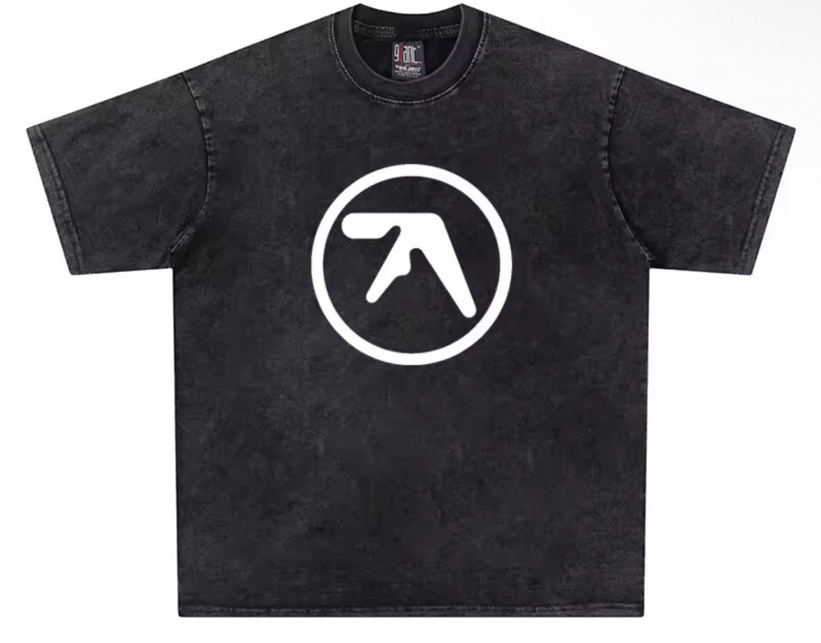 Japanese Brand Streetwear Y2K Kpop Aphex Twin Print Washed T-Shirt Size US XL / EU 56 / 4 - 1 Thumbnail