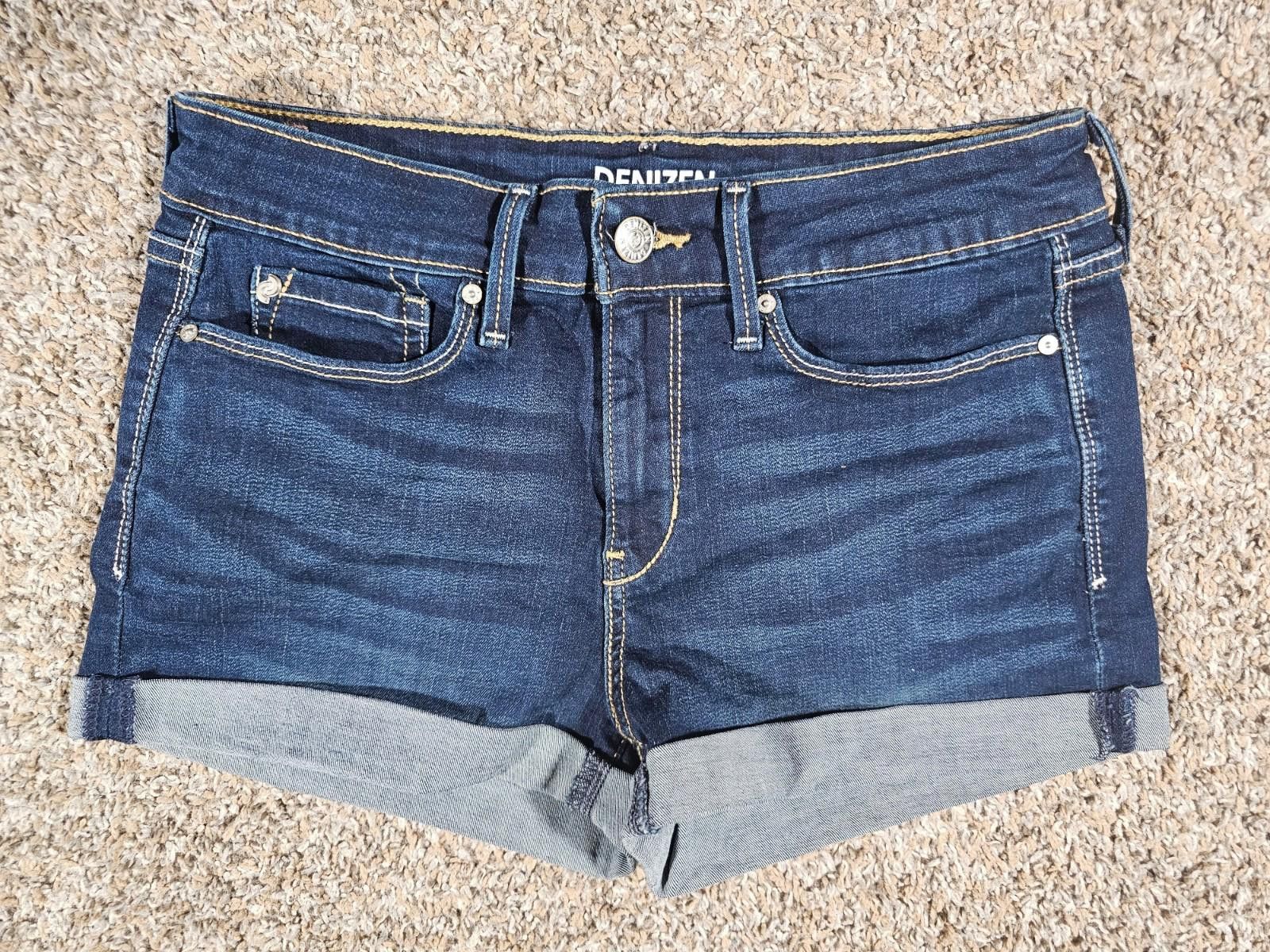 Other Levi's Denizen Juniors Denim High Rise Shortie Shorts Cuff 7 Size 30" / US 8 / IT 44 - 1 Thumbnail