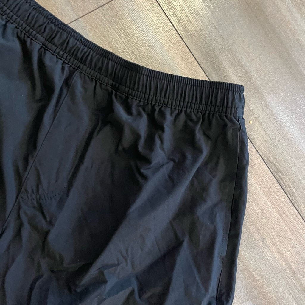 Chubbies Chubbies Black Athletic Workout Shorts Men Medium Bin M-2 Size US 32 / EU 48 - 2 Thumbnail