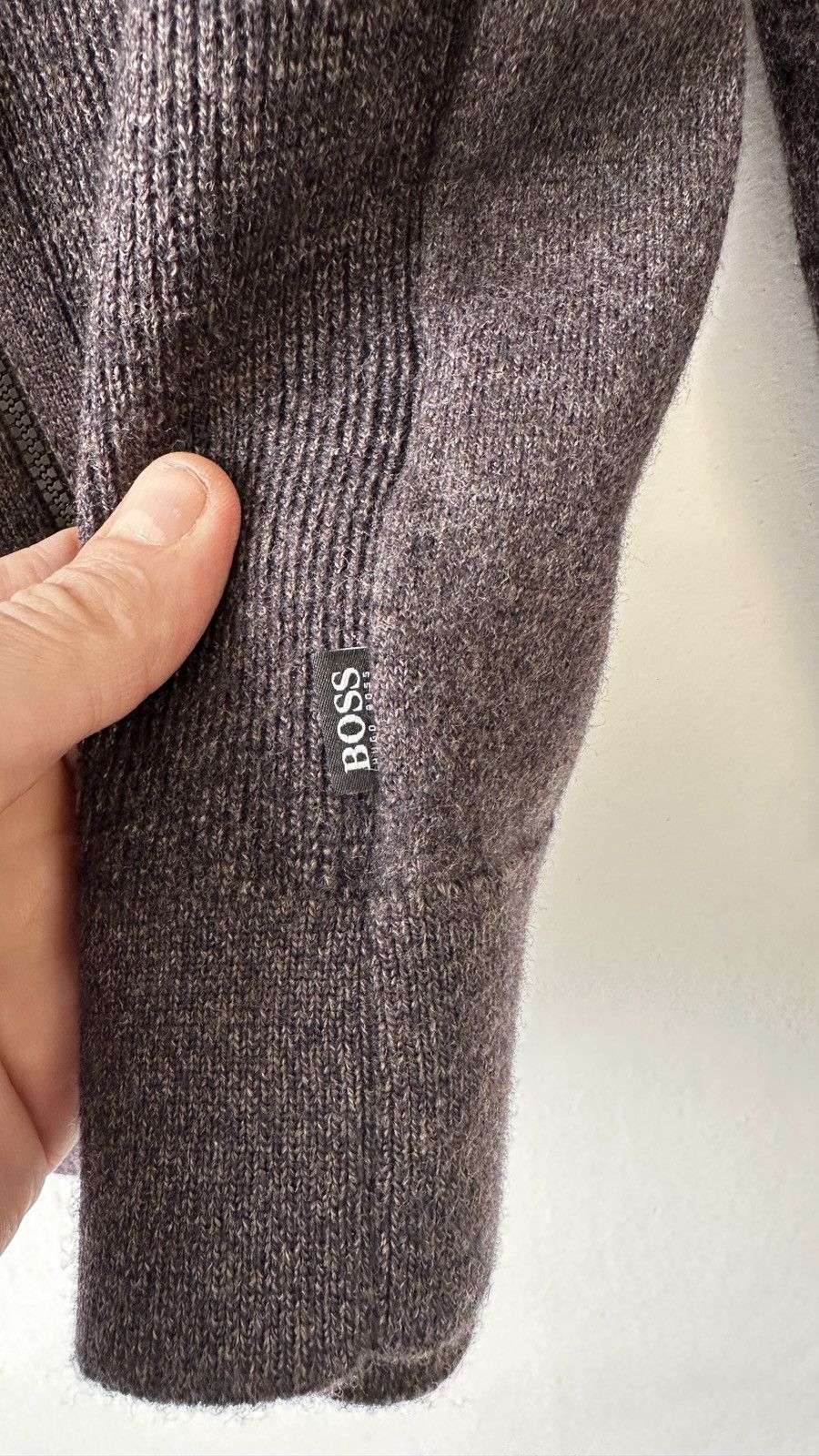Hugo Boss Hugo Boss Zip Up Knit Jumper S Regular Fit Brown Virgin Wool Size US S / EU 44-46 / 1 - 7 Thumbnail