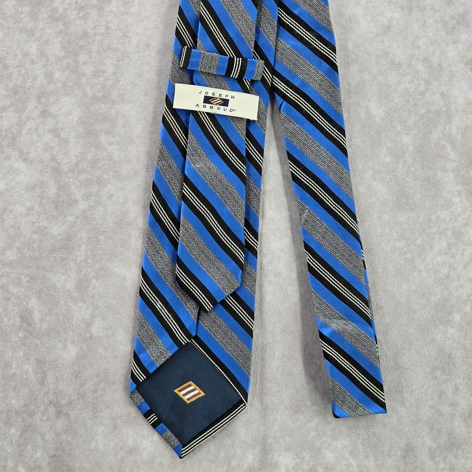 Joseph Abboud Joseph Abboud Blue Gray Stripe 100% Silk Men's Neck Tie NWOT Size 30 - 3 Thumbnail