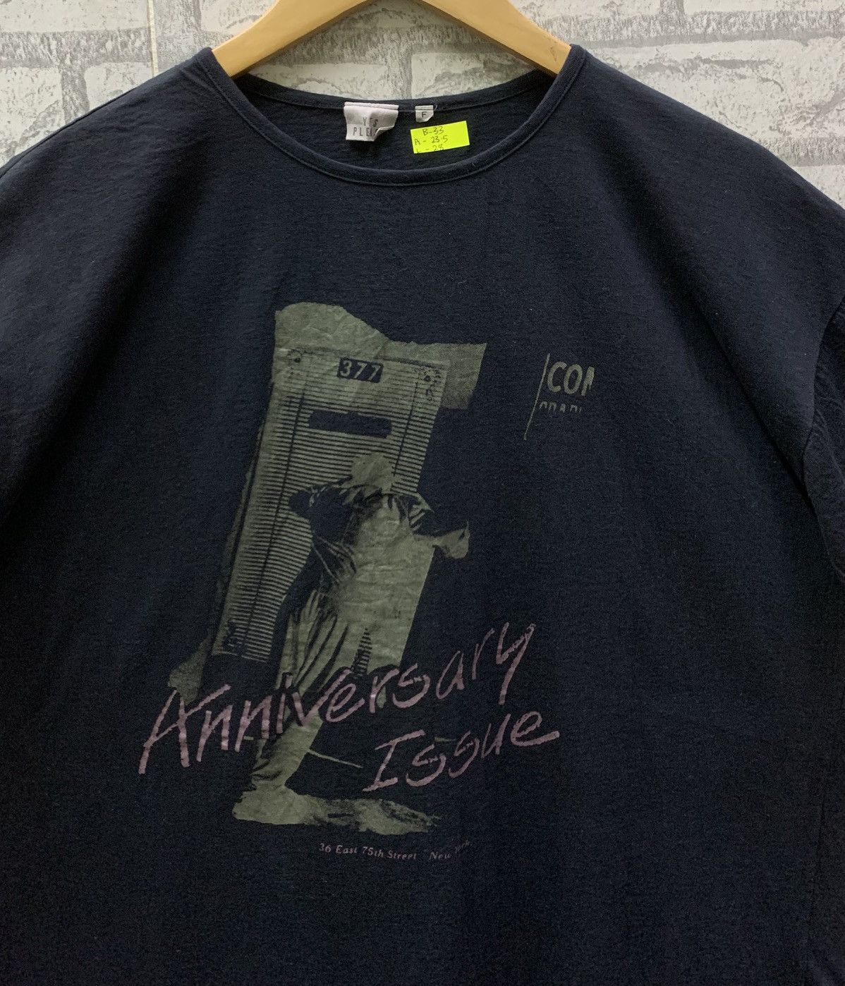 Vintage Vintage Yes Please Anniversary Issue Single Stitch T-shirt Size US L / EU 52-54 / 3 - 2 Thumbnail
