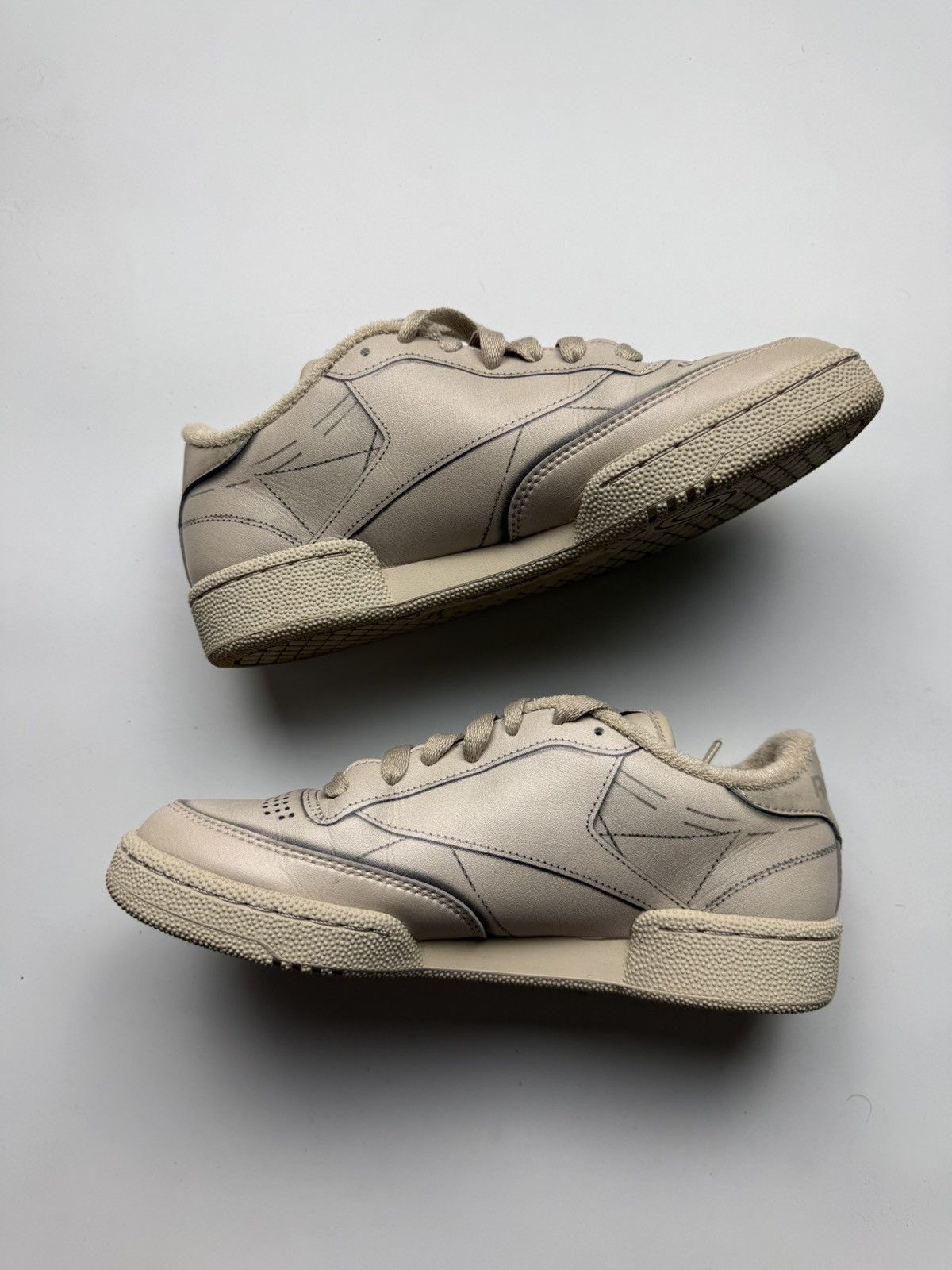 Maison Margiela × Reebok Maison Margiela x Reebok Club C Size US 5 / IT 35 - 2 Thumbnail
