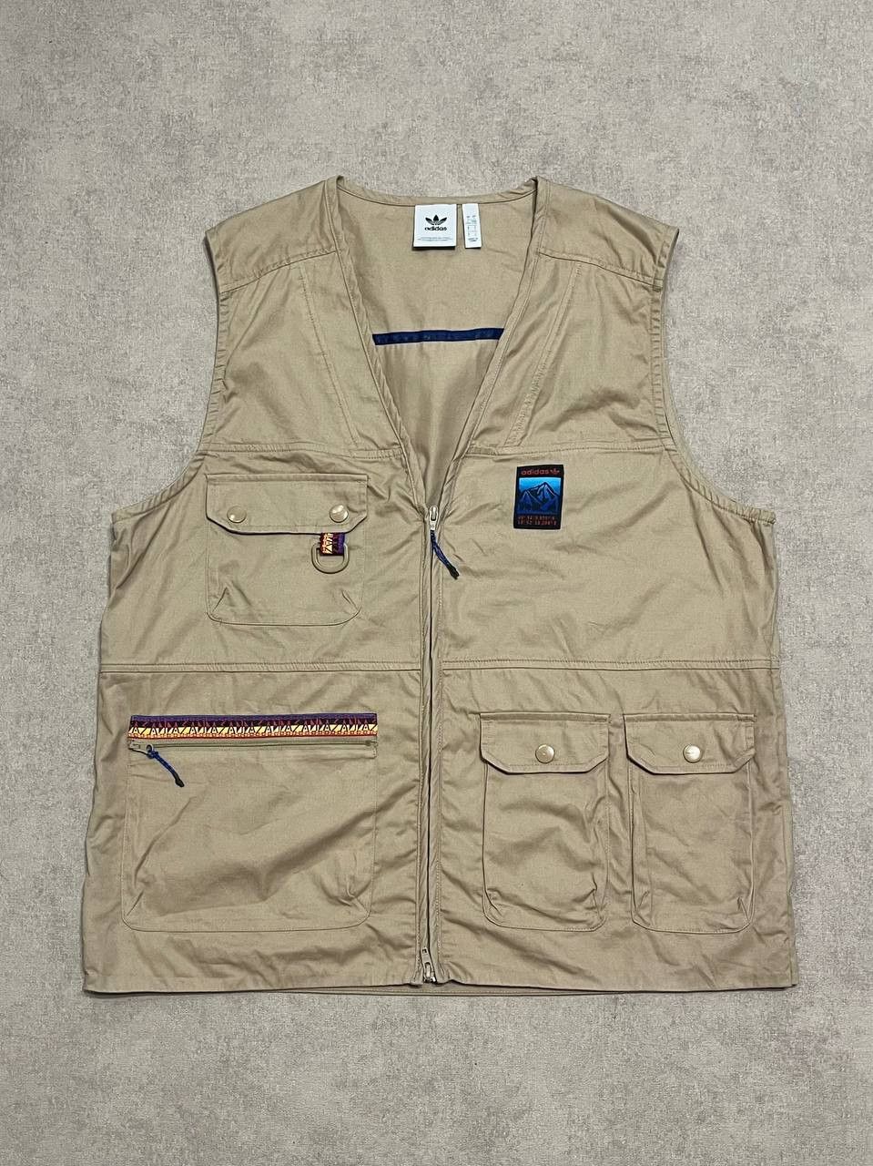 Adidas Adidas Men`s Outdoor Beige Vest Jacket Size L Size US L / EU 52-54 / 3 - 1 Thumbnail