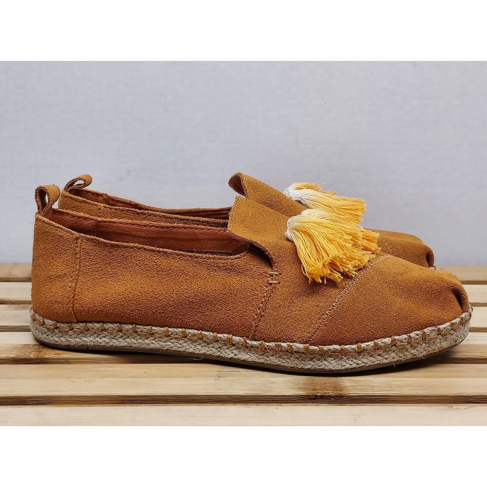 Toms TOMS Womens | Brown | Tassled Suede Slip On Shoes Size 8.5 Size US 8.5 / IT 38.5 - 5 Thumbnail