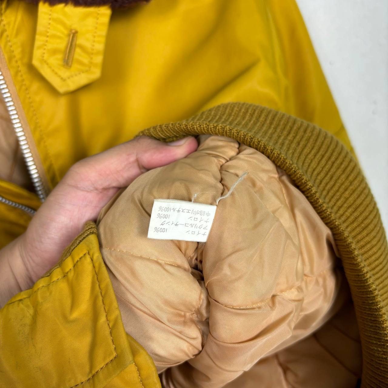 Alpha Industries Vintage 70s Alpha Industries MA-10 USAF Tanker Bomber Jacket Size US L / EU 52-54 / 3 - 7 Thumbnail
