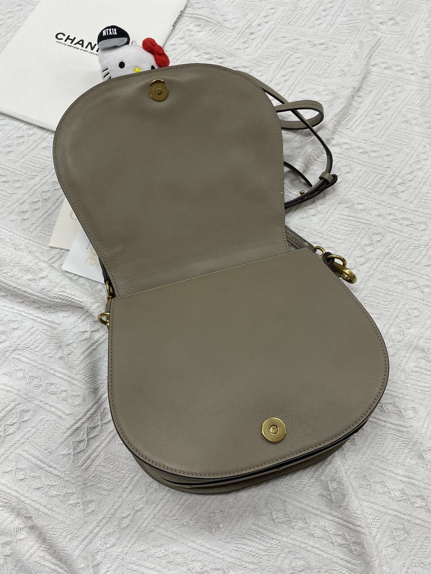 Chloe Chloe O-ring Shoulder/Crossbody Bag 2017 with Card Size ONE SIZE - 6 Thumbnail
