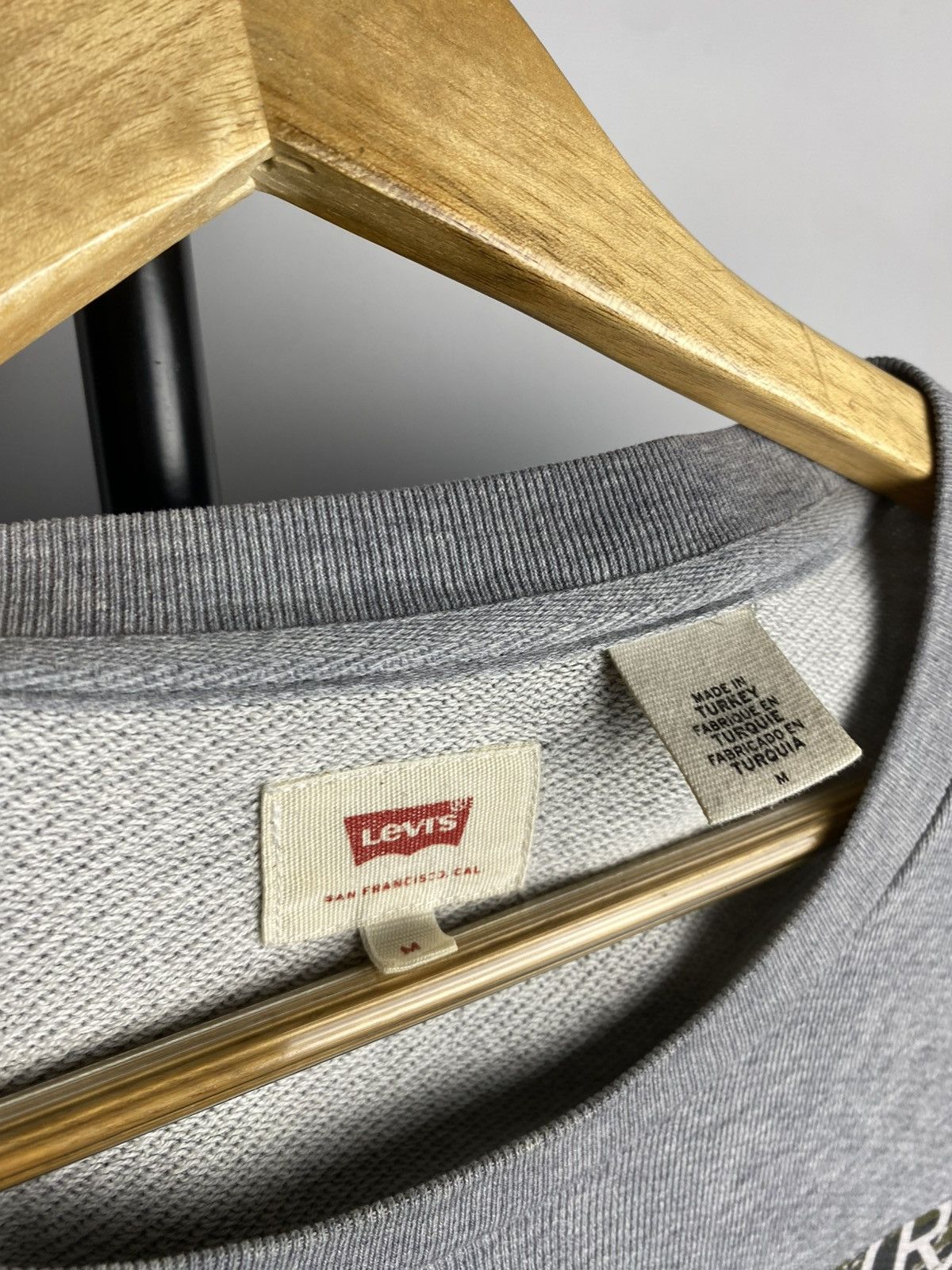 Levi's × Vintage Vintage 90s Levi’s Sweatshirt USA Big Camo Logo Size US M / EU 48-50 / 2 - 3 Thumbnail