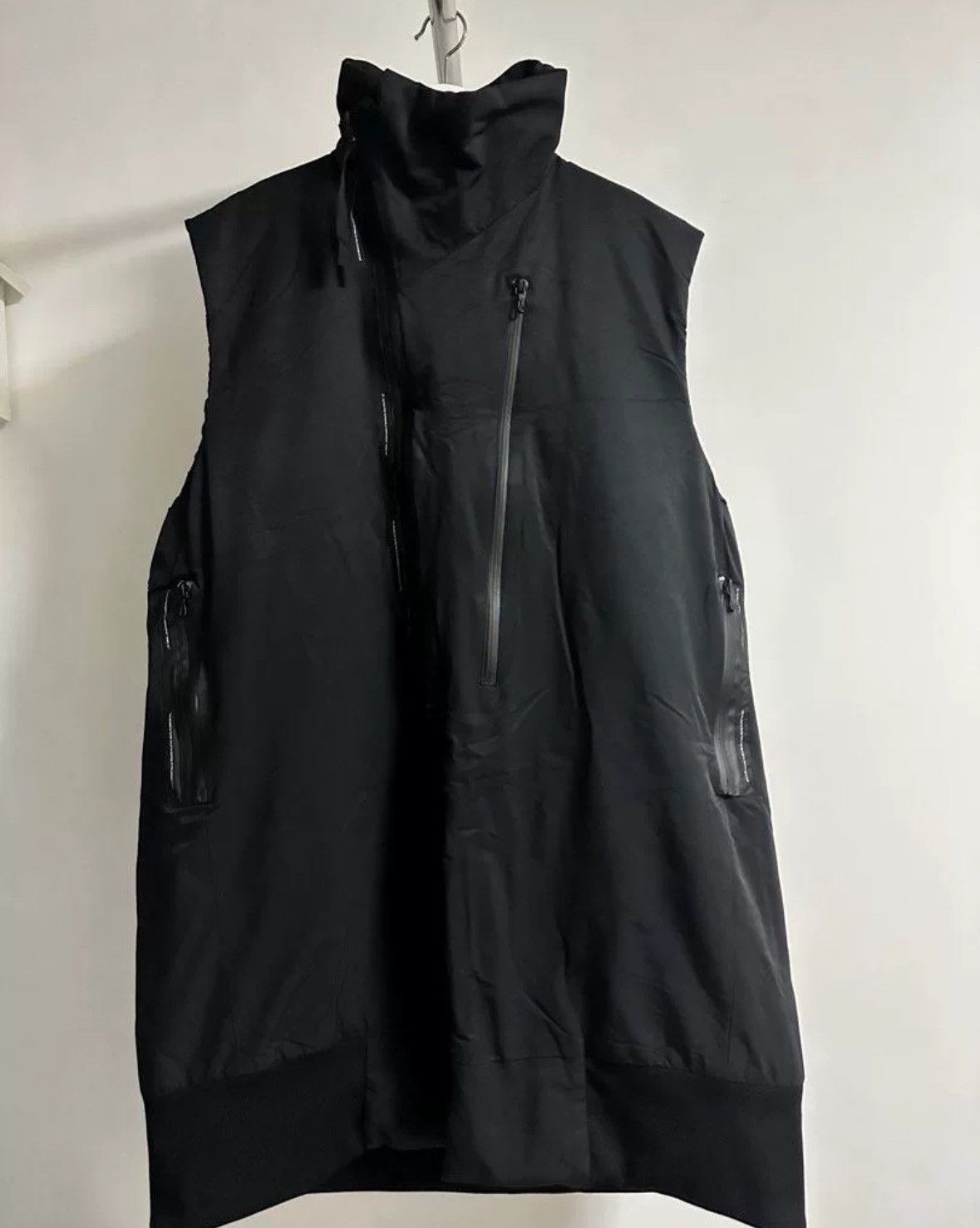 Julius Julius Functional vest Size US S / EU 44-46 / 1 - 3 Thumbnail